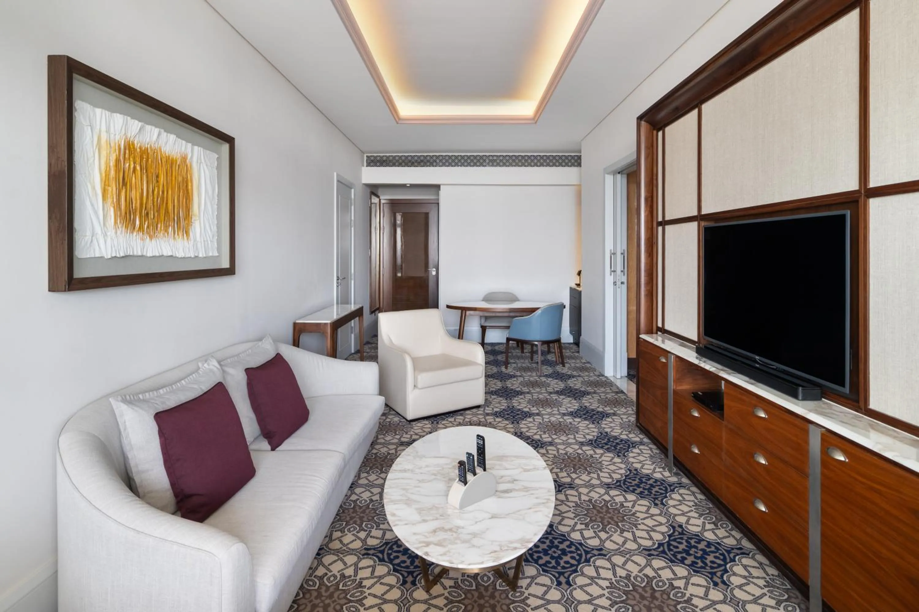 TV and multimedia in Grand Plaza Mövenpick Media City