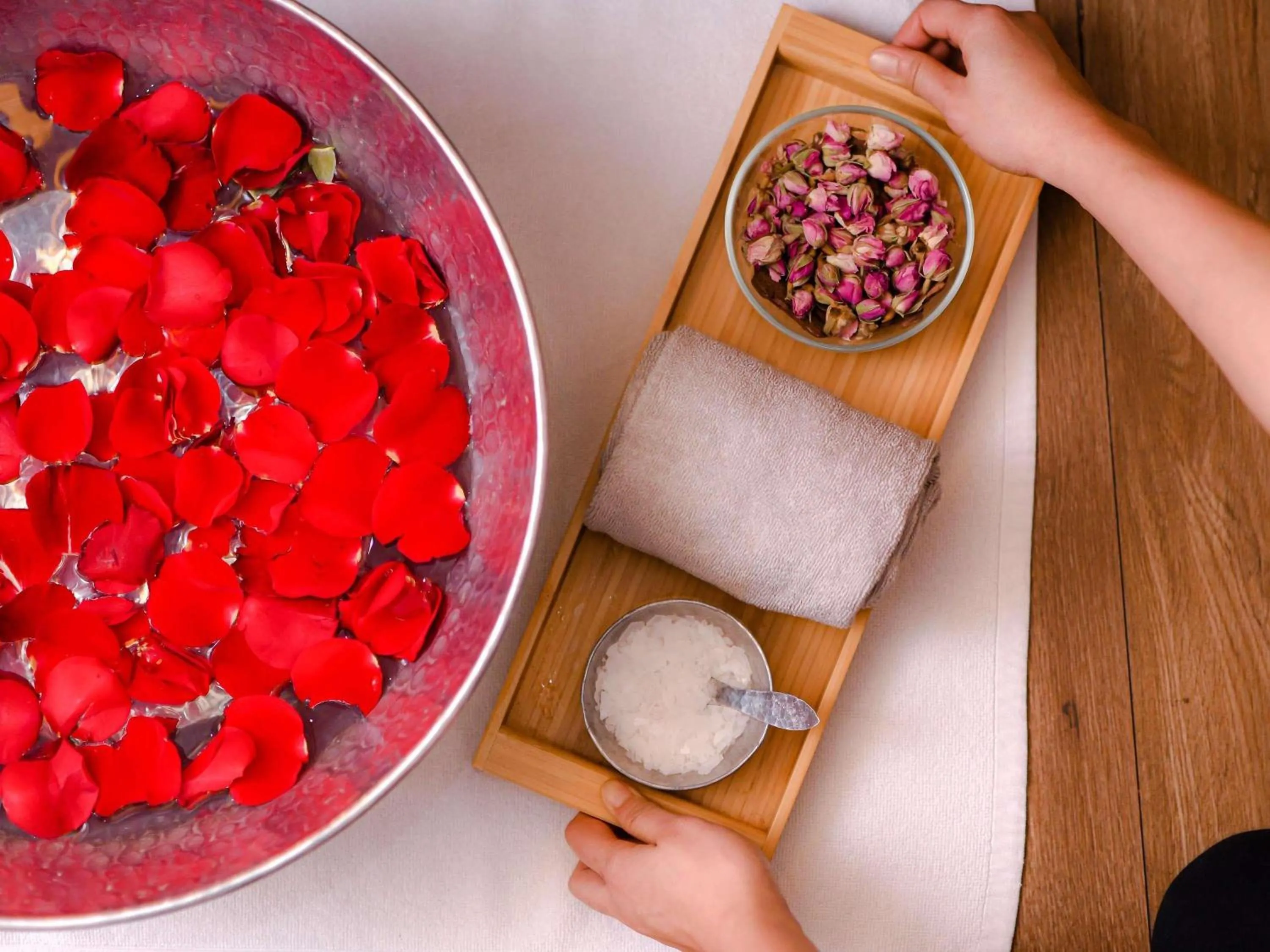 Spa and wellness centre/facilities in Grand Plaza Mövenpick Media City