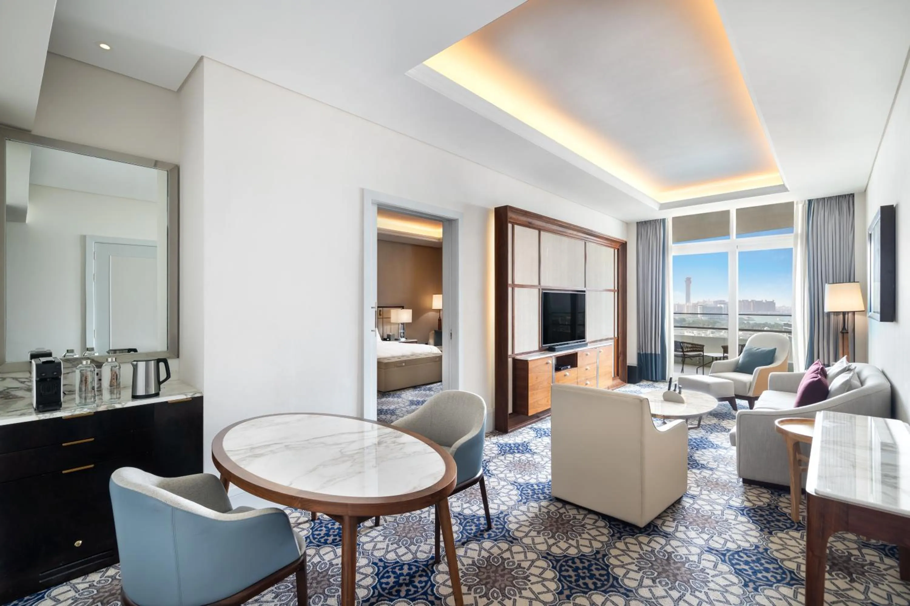 Bed in Grand Plaza Mövenpick Media City