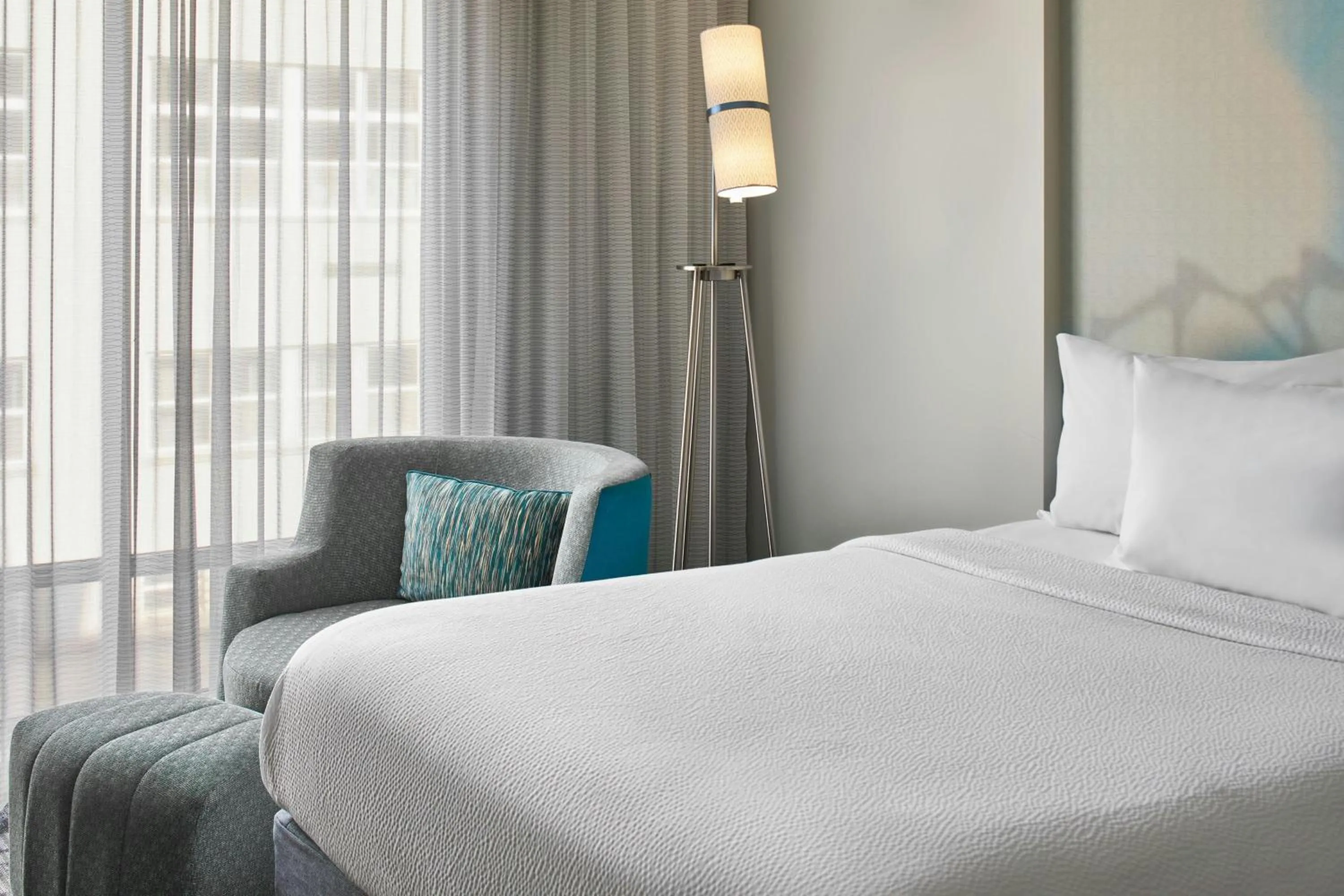 Photo of the whole room, Bed in Courtyard by Marriott Albany Troy/Waterfront