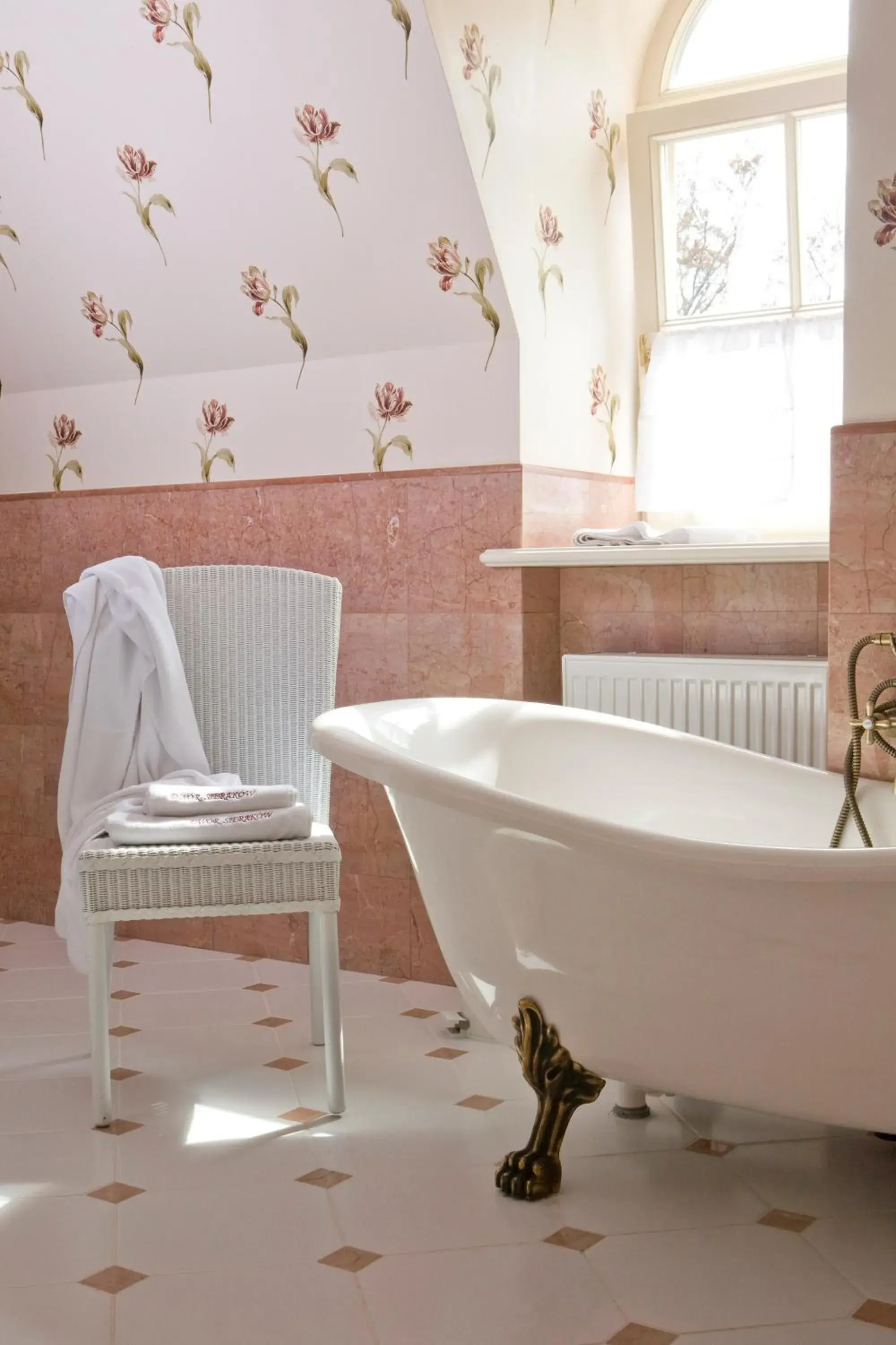 Suite - single occupancy in Dwór Sieraków Suite - single occupancy in Dwór Sieraków