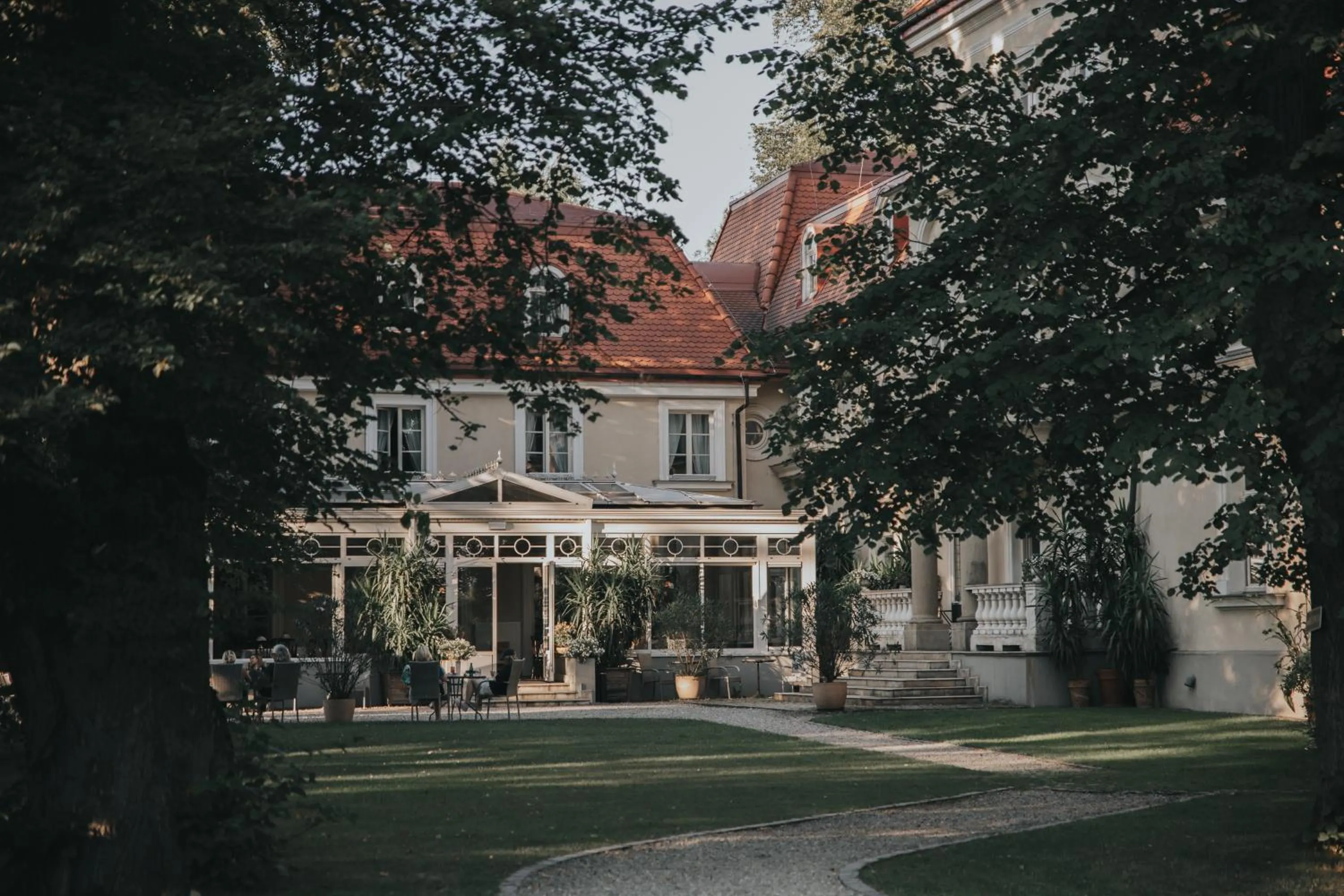 Property building in Dwór Sieraków