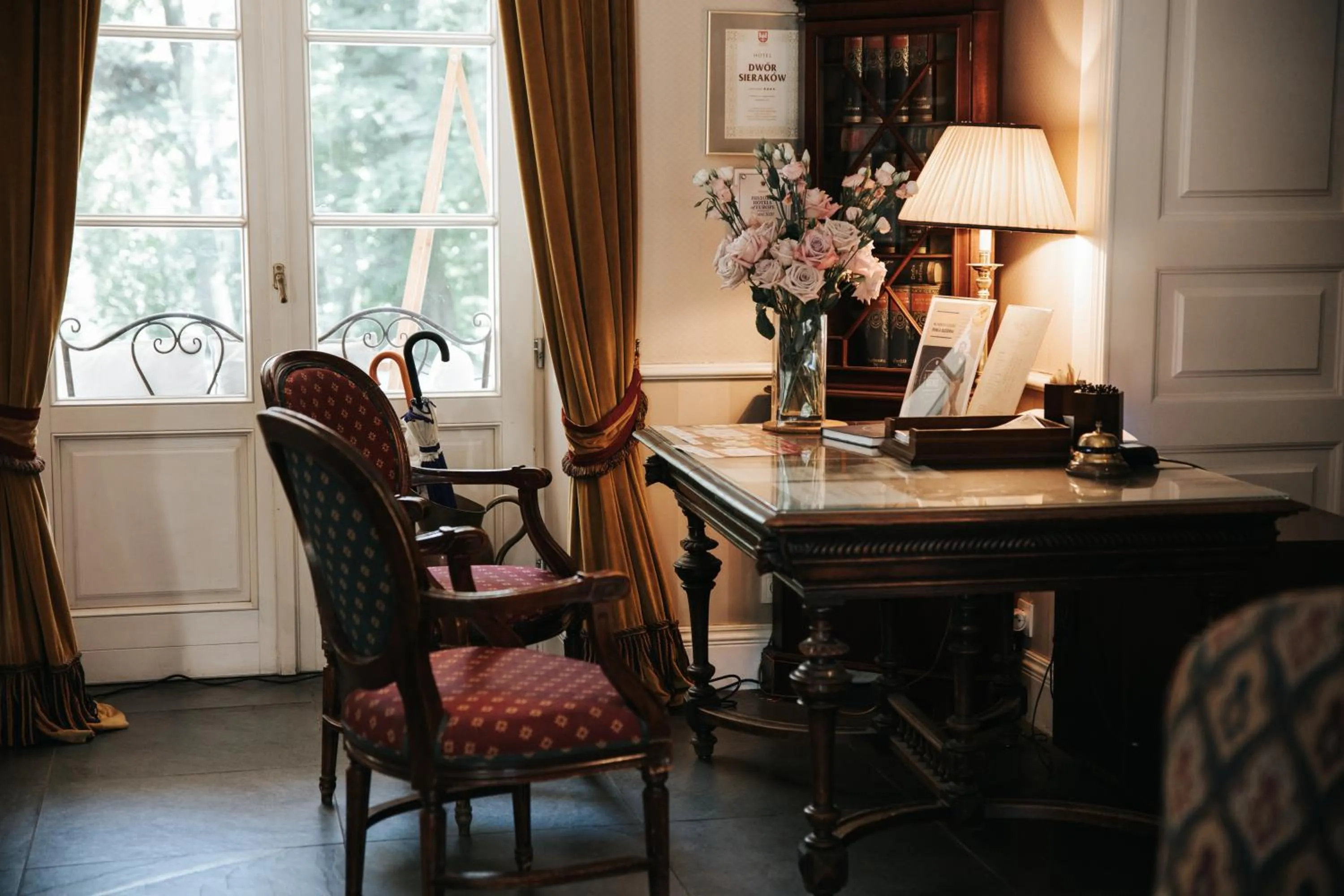 Lobby or reception in Dwór Sieraków