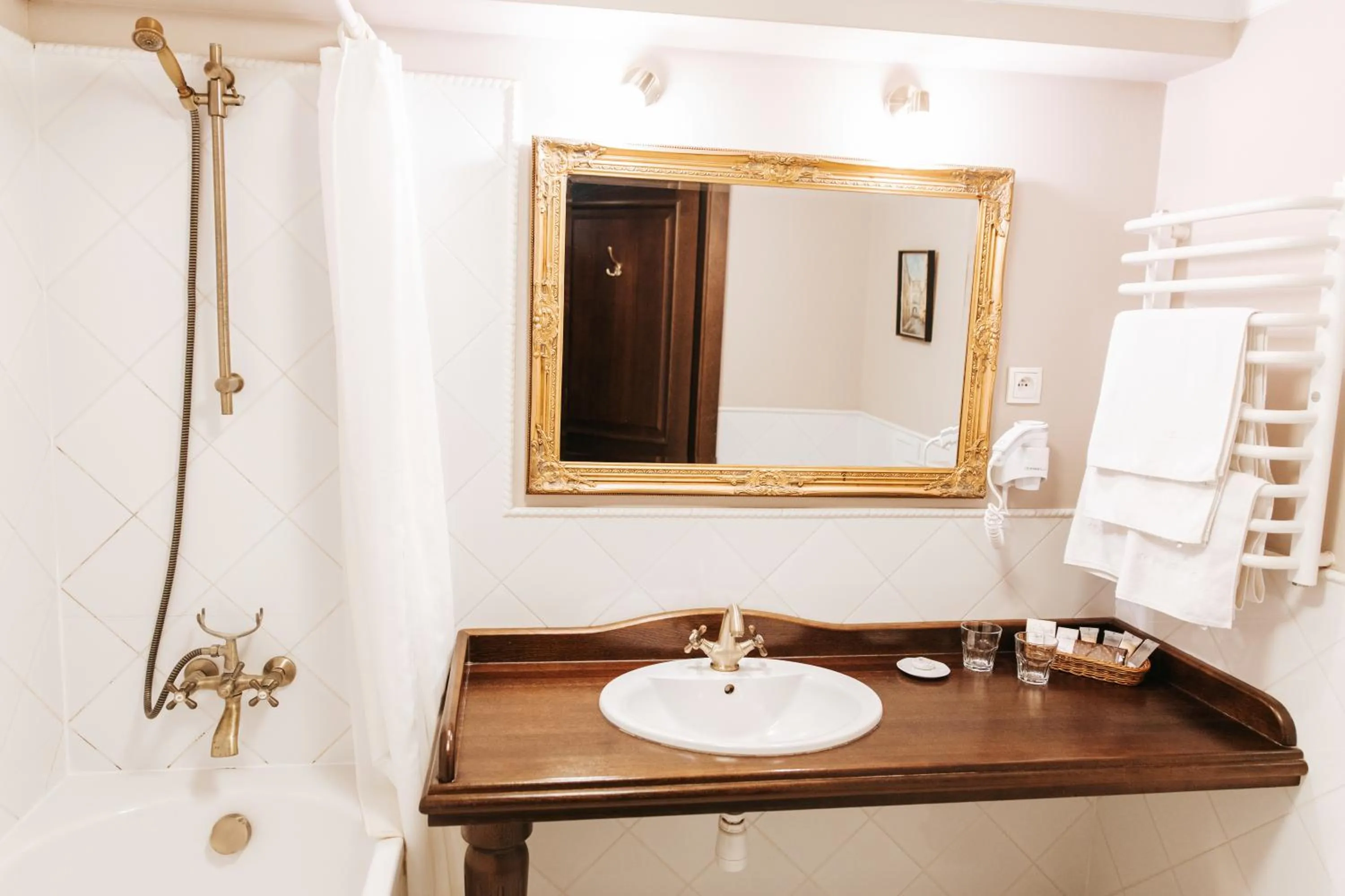 Bathroom in Dwór Sieraków