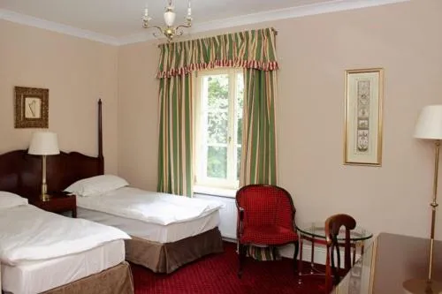 Bed in Dwór Sieraków