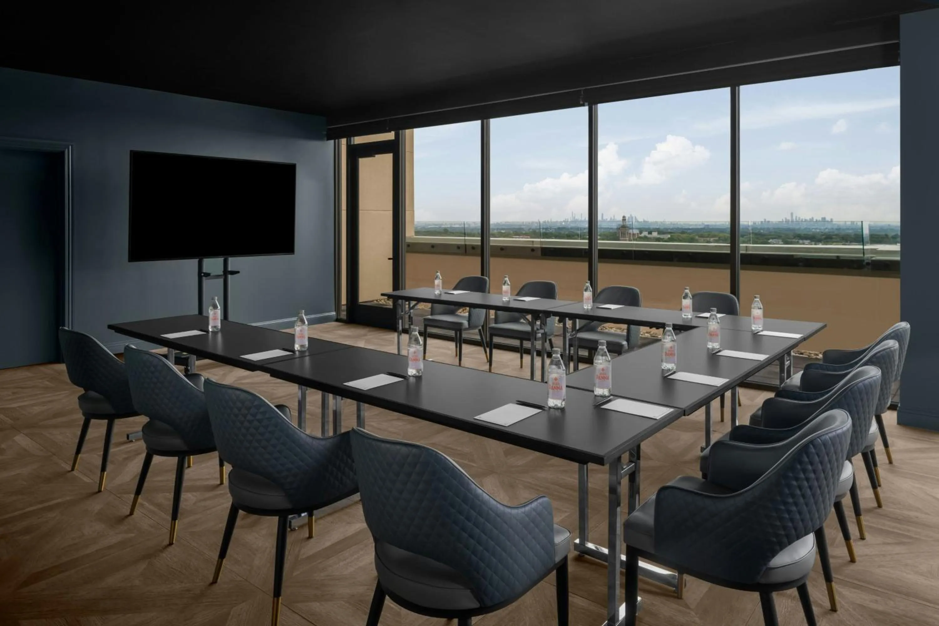 Meeting/conference room in The MC, Autograph Collection