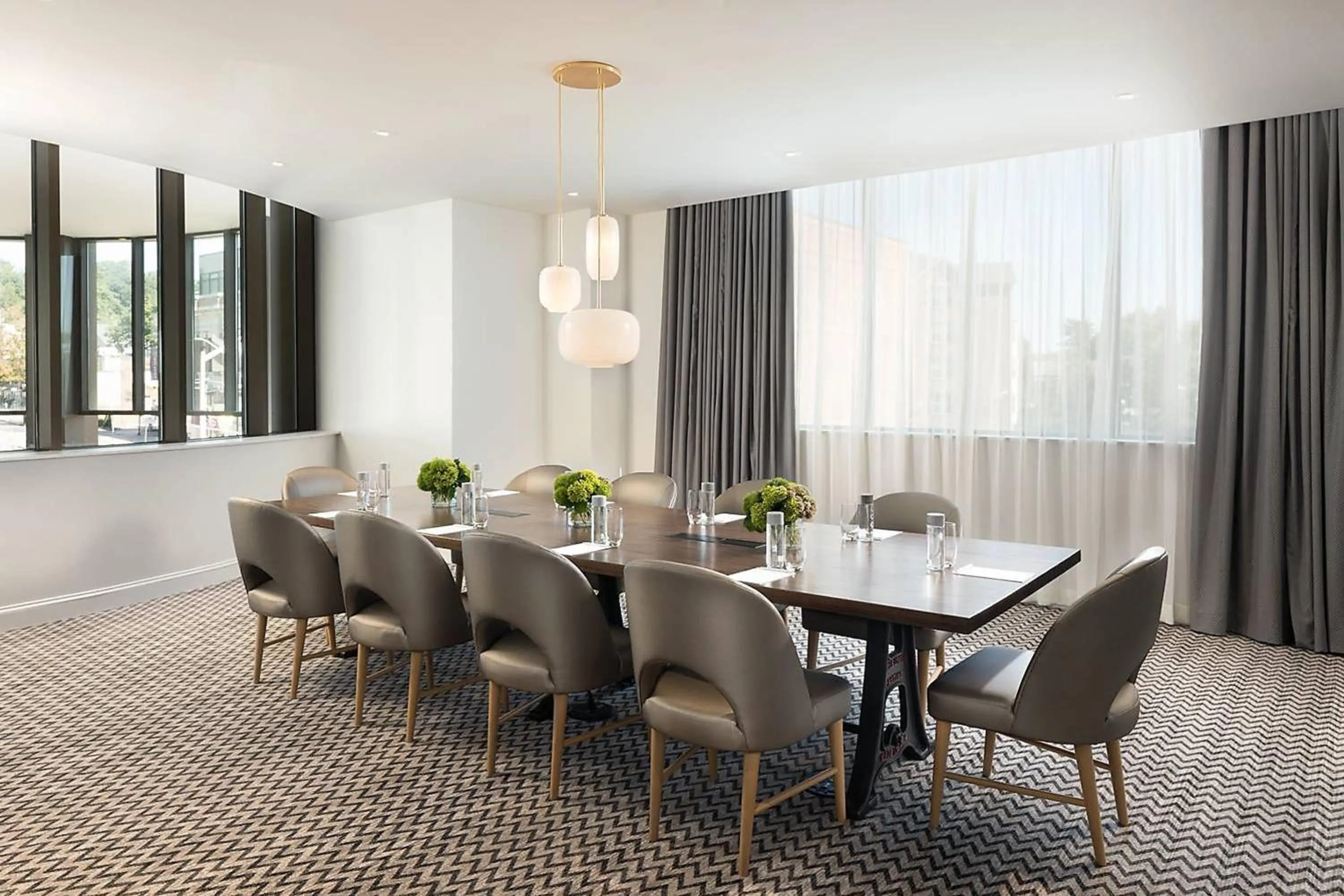 Meeting/conference room in The MC, Autograph Collection