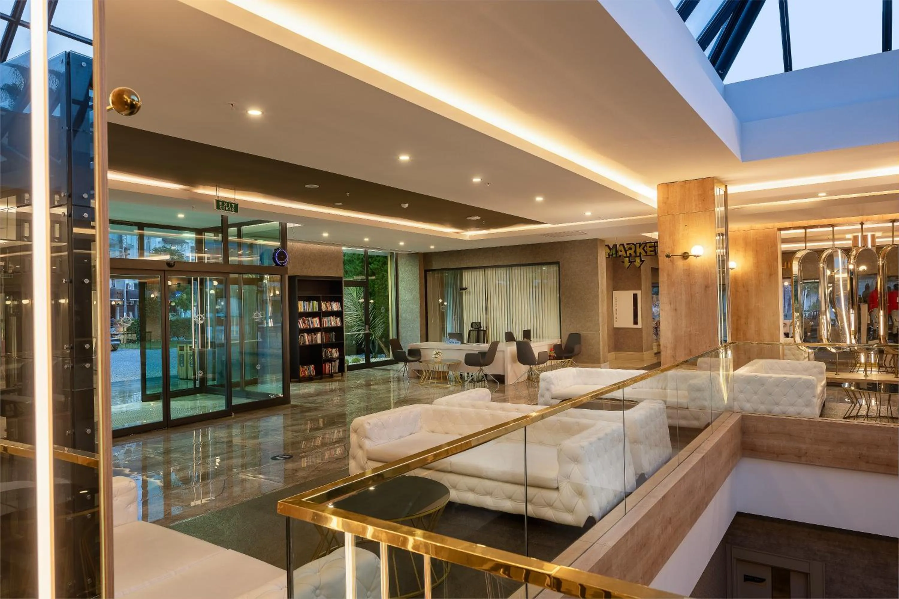 Lobby or reception in Sailor's Beach Club