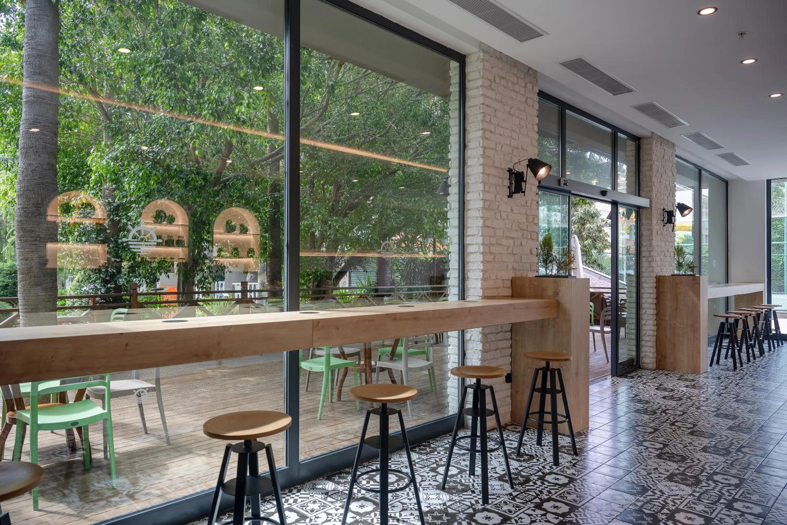 Lobby or reception in Sailor's Beach Club