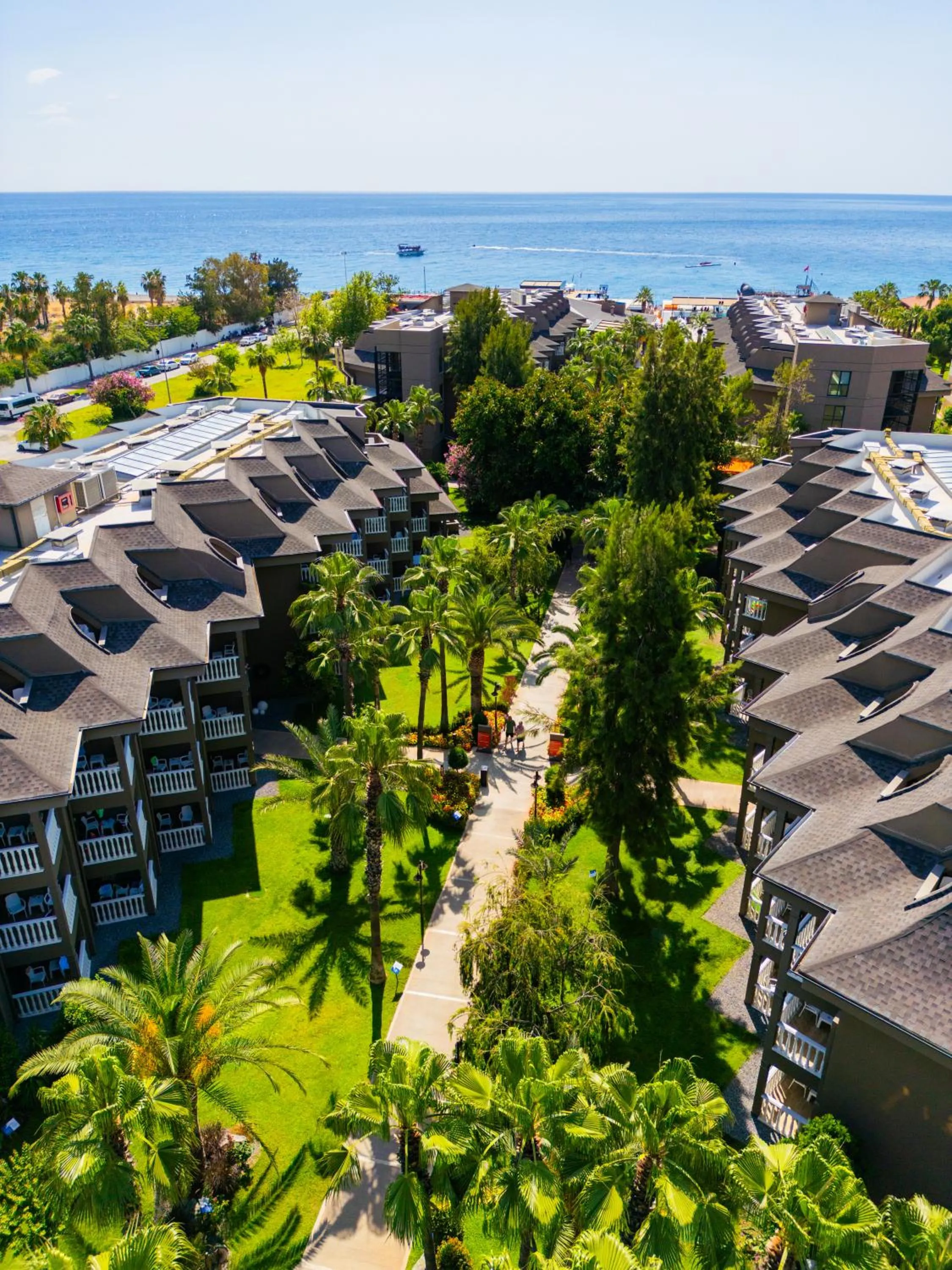 Garden in Sailor's Beach Club