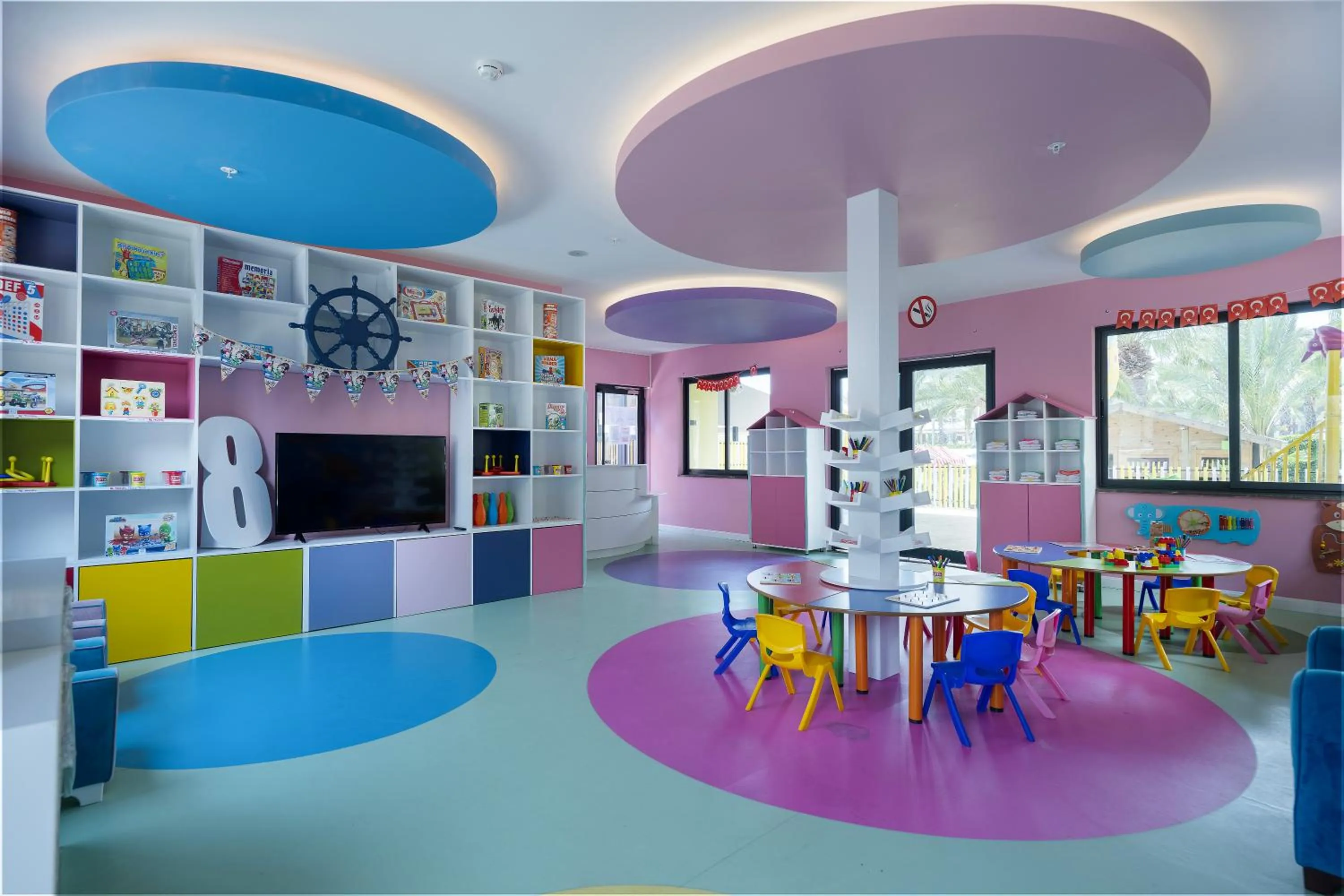 Kids's club in Sailor's Beach Club