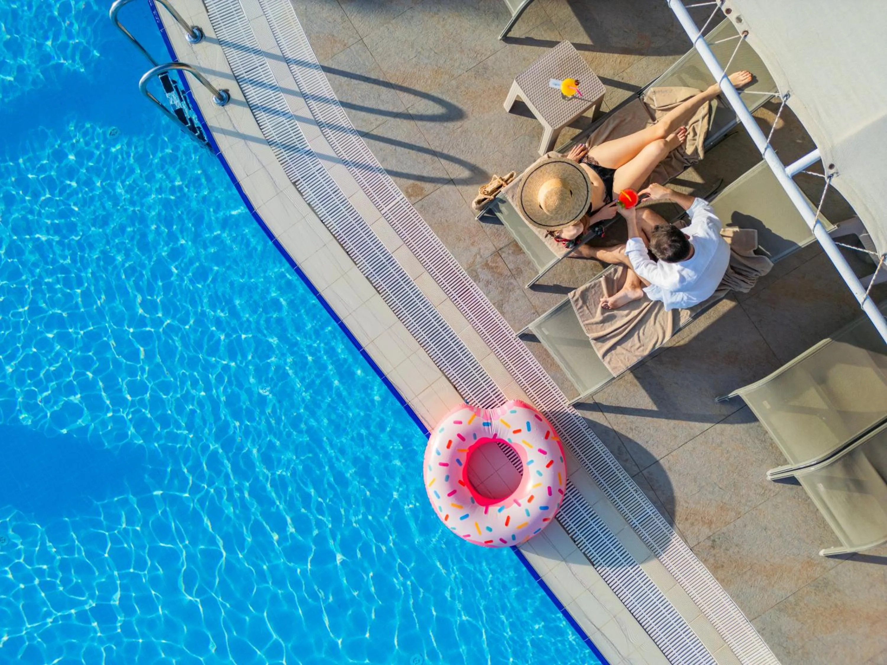 Pool view in Sailor's Beach Club