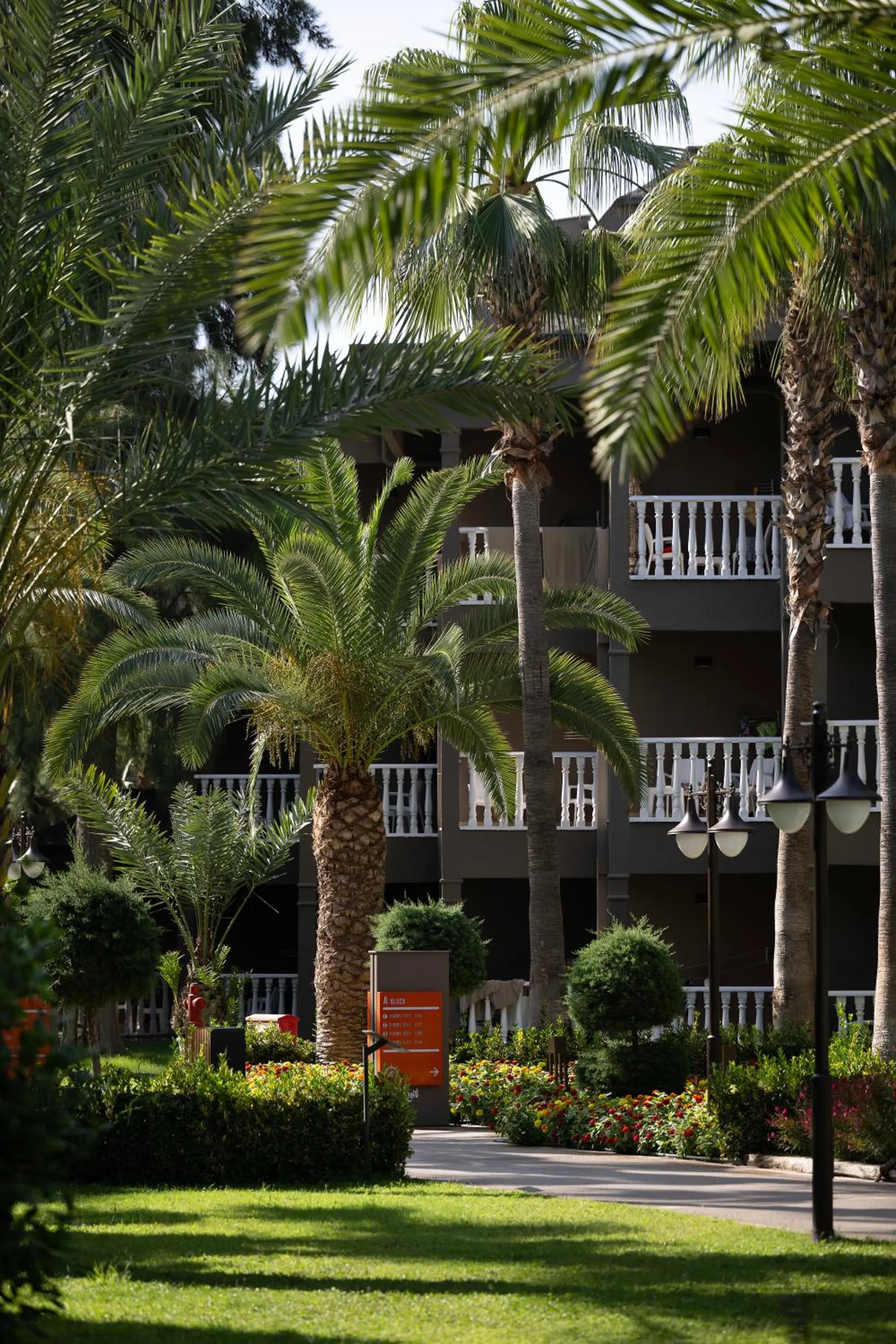 Garden view in Sailor's Beach Club