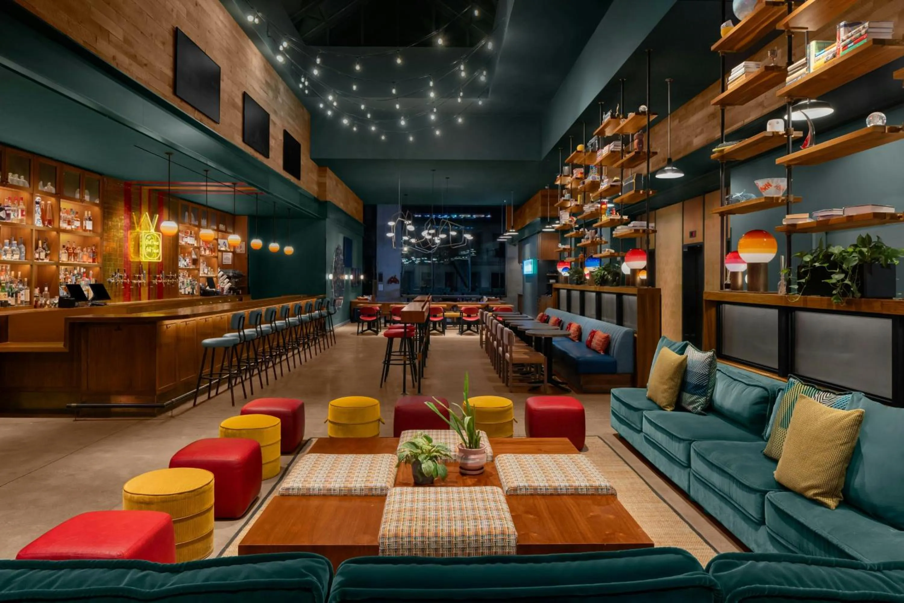 Restaurant/places to eat in Moxy NYC Downtown