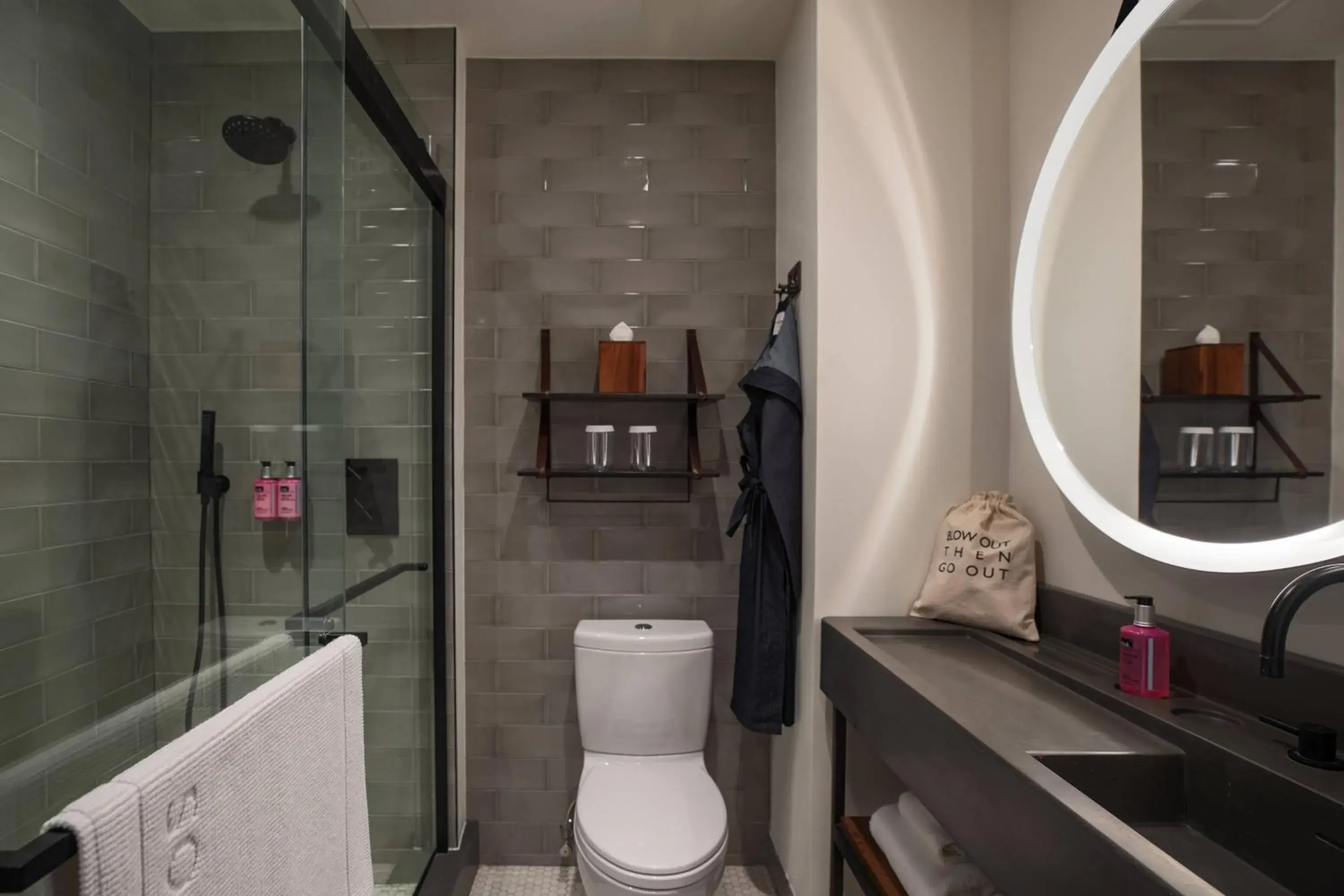 King Room with City View and Roll-in Shower - Mobility Accessible in Moxy NYC Downtown King Room with City View and Roll-in Shower - Mobility Accessible in Moxy NYC Downtown