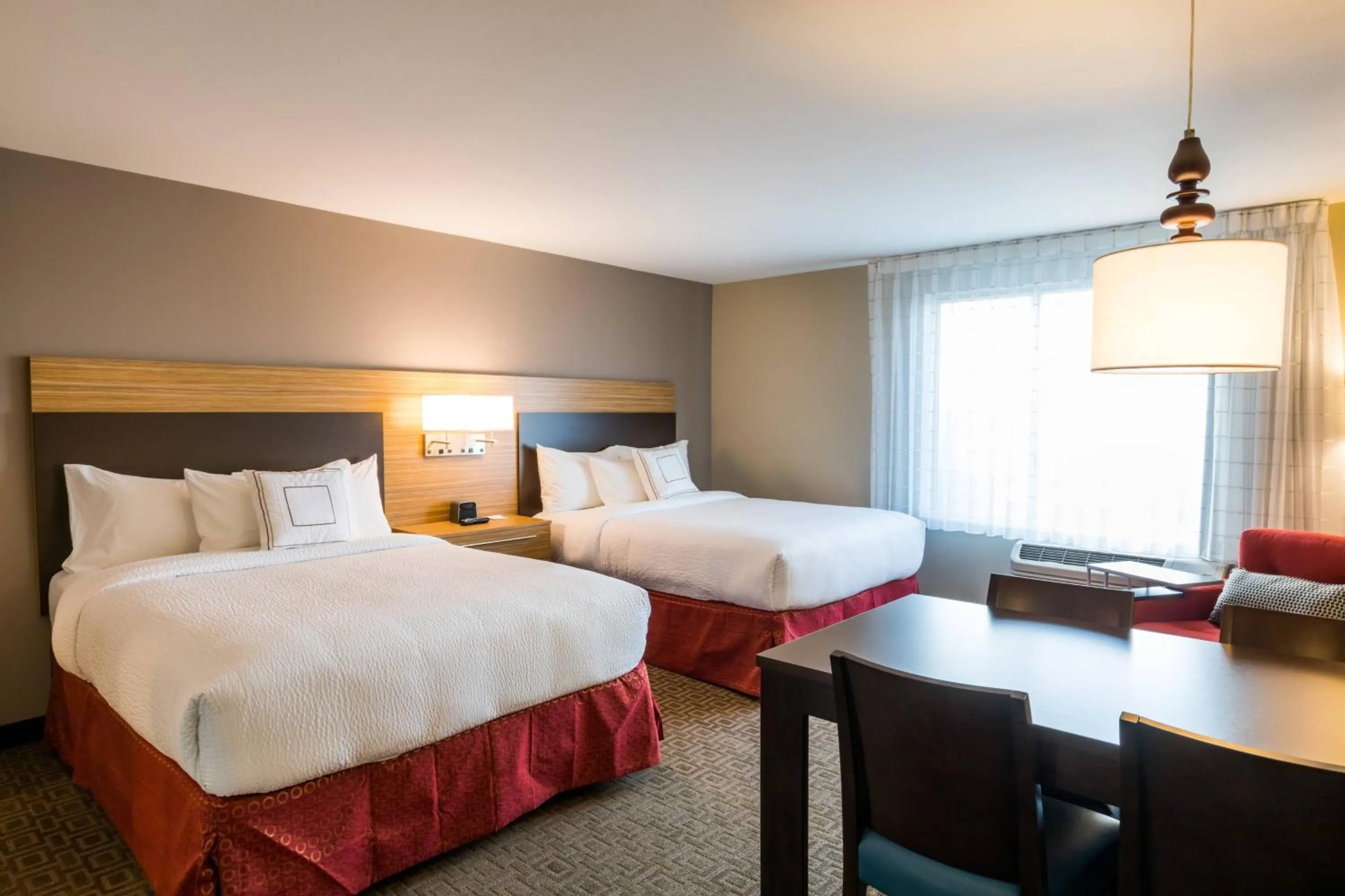 Photo of the whole room, Bed in TownePlace Suites by Marriott Portland Beaverton