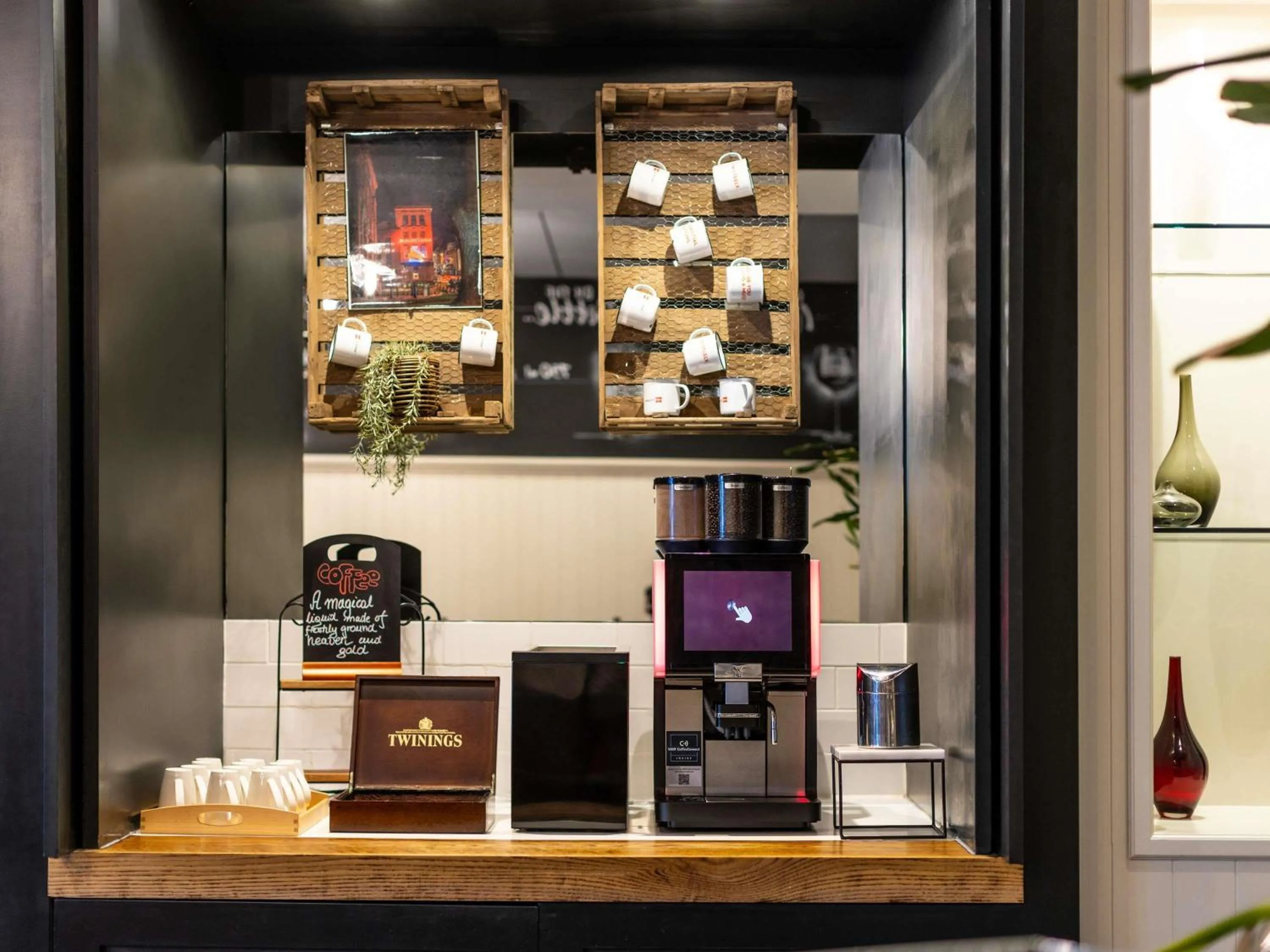 Meeting/conference room in ibis Bristol Temple Meads