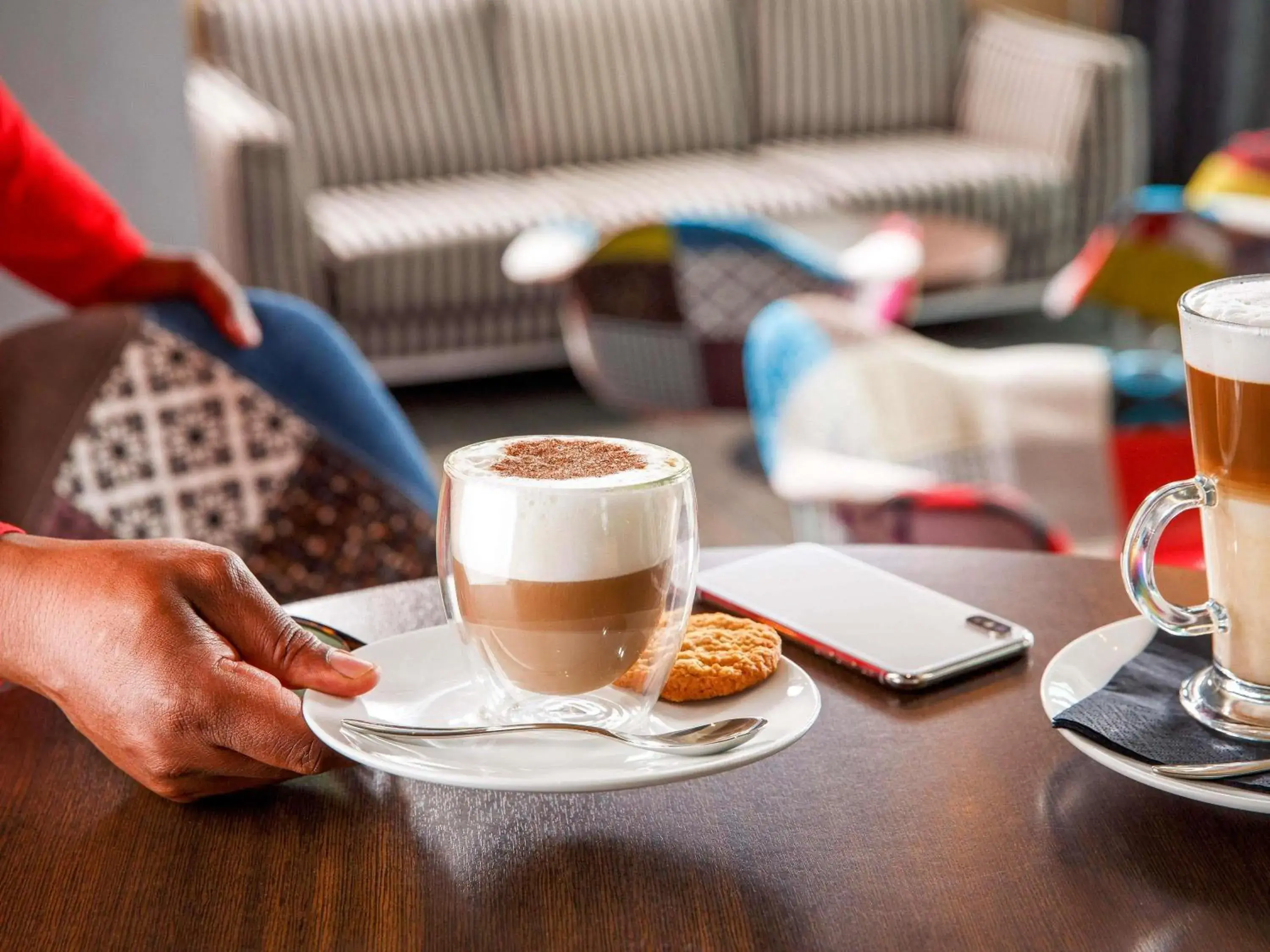 Lounge or bar in ibis Bristol Temple Meads Lounge or bar in ibis Bristol Temple Meads