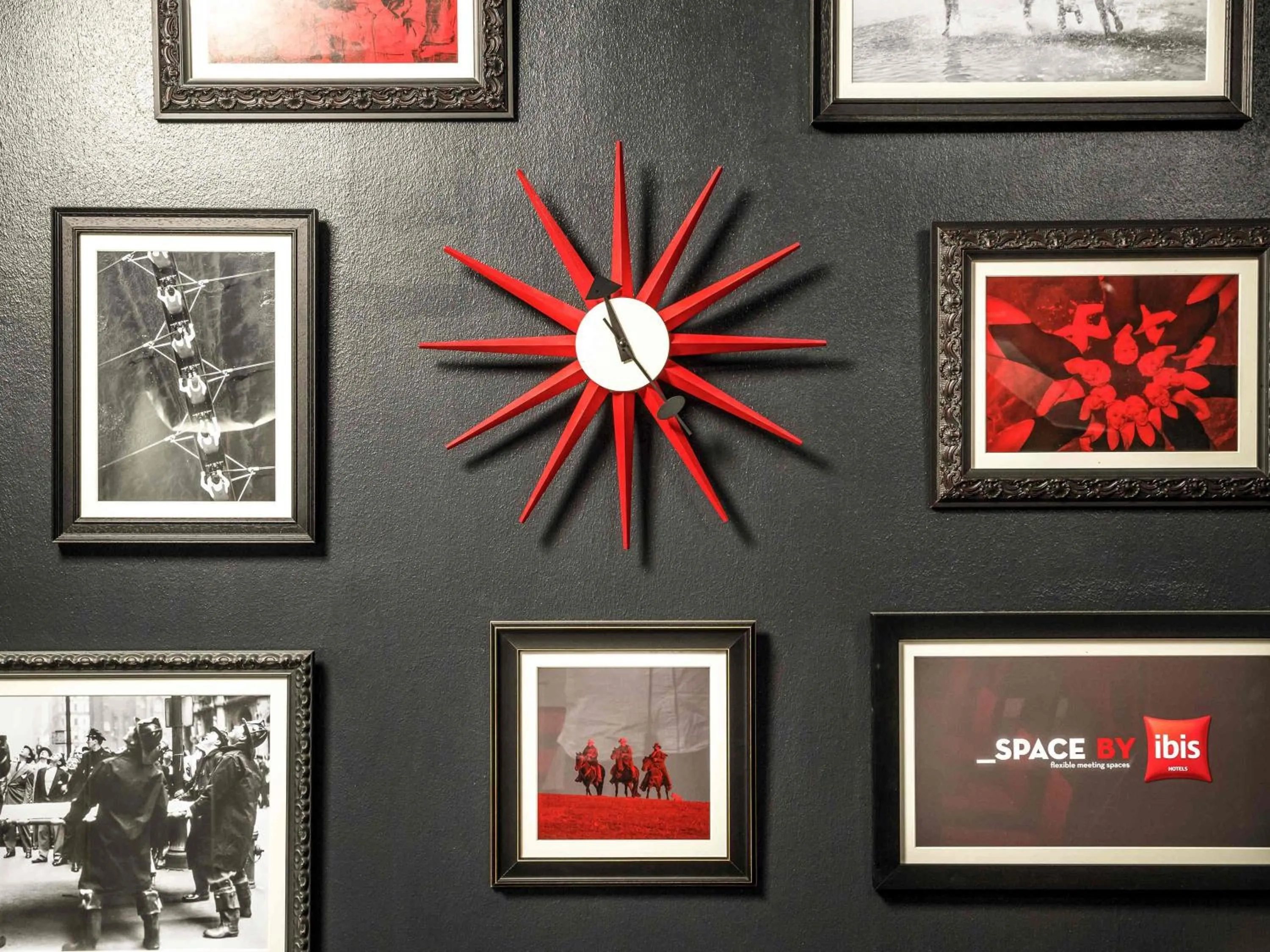 Meeting/conference room in ibis Bristol Temple Meads