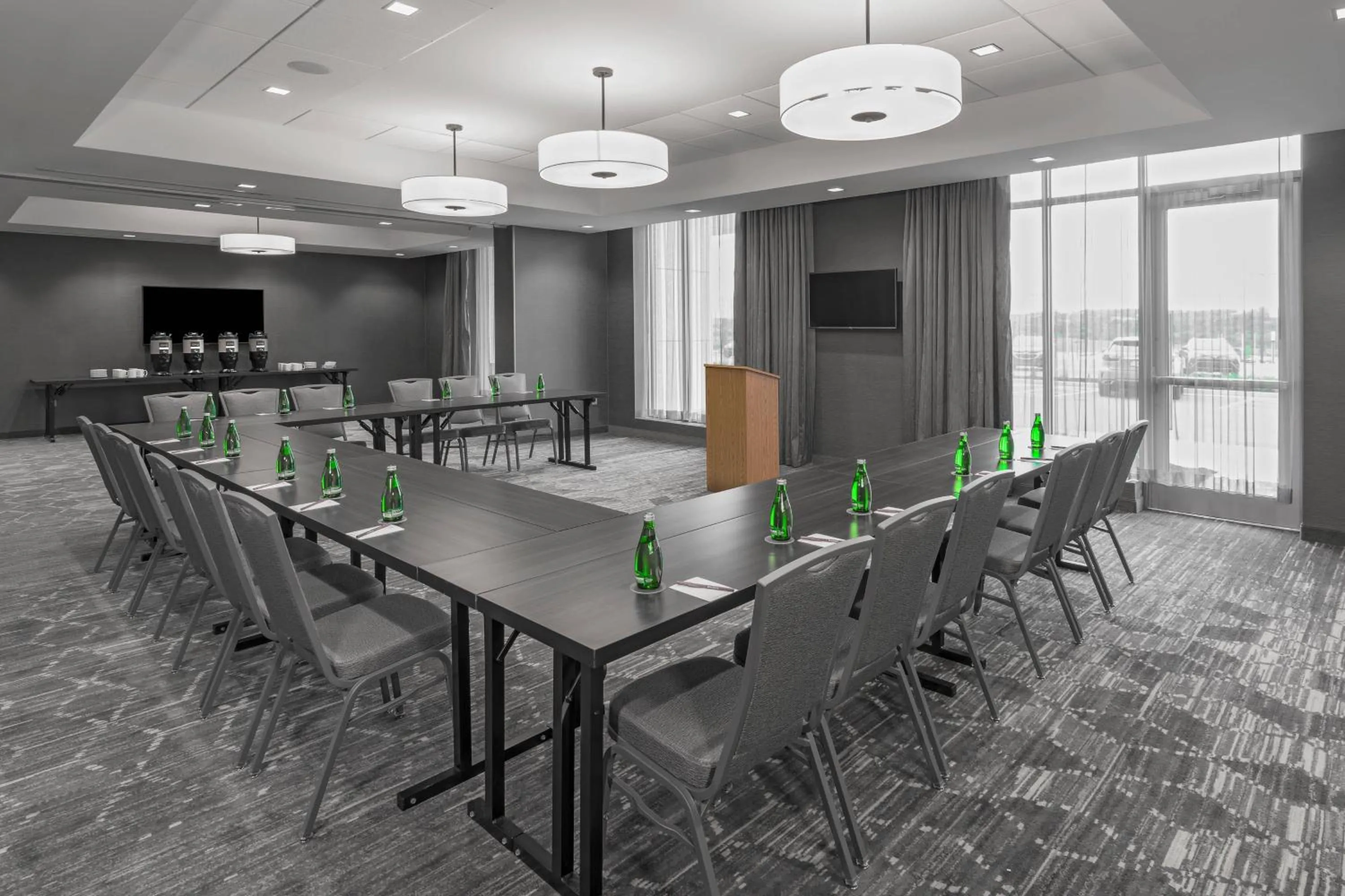 Meeting/conference room in Courtyard by Marriott Halifax Dartmouth