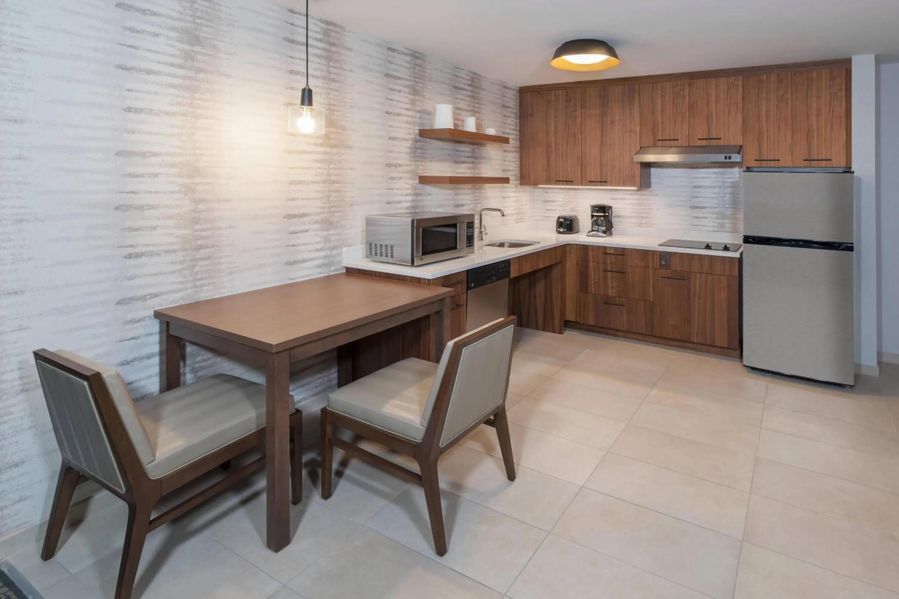 Kitchen or kitchenette in Residence Inn by Marriott Halifax Dartmouth