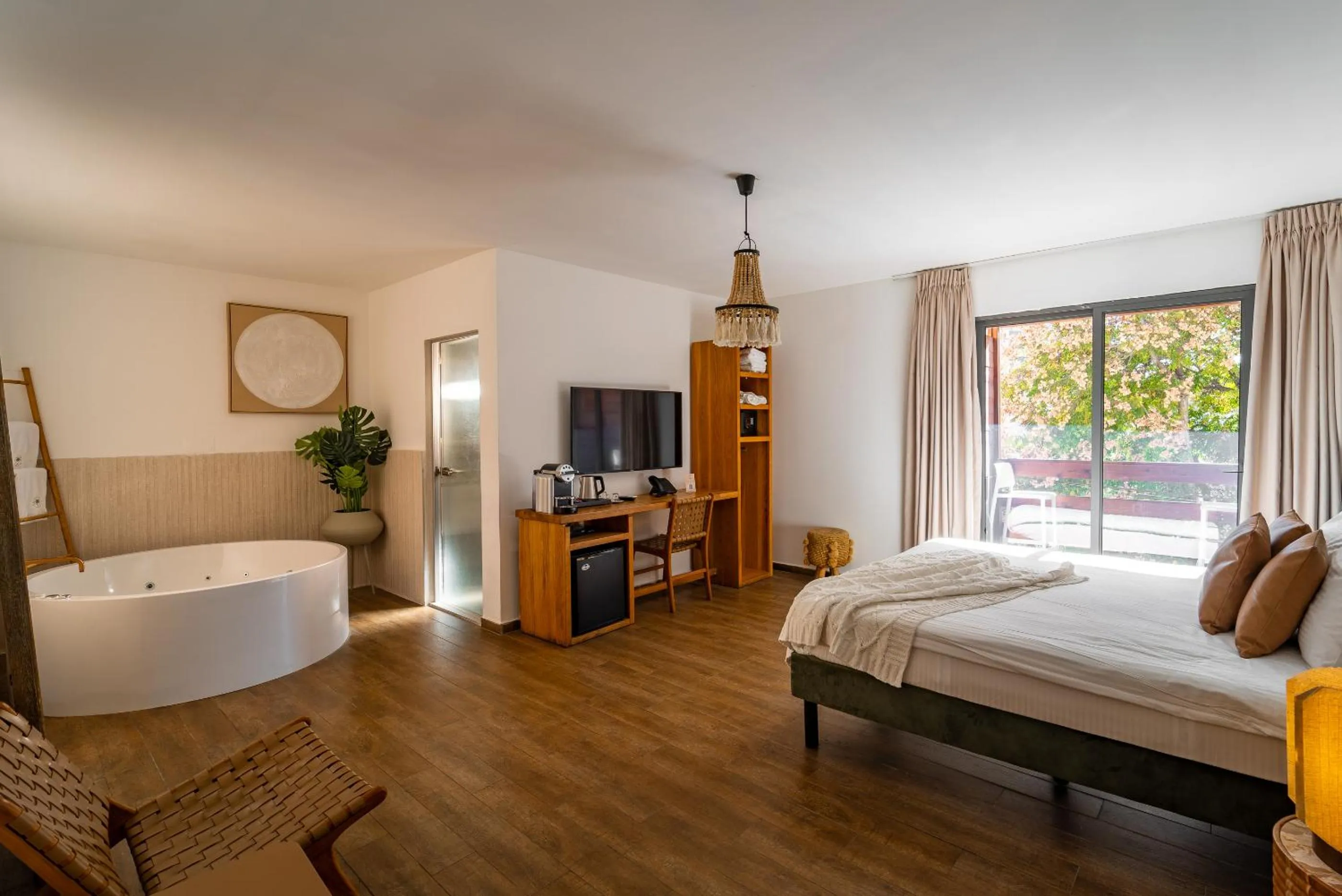 Bedroom, Bed in Estate Spa Boutique Hotel - Adults Only