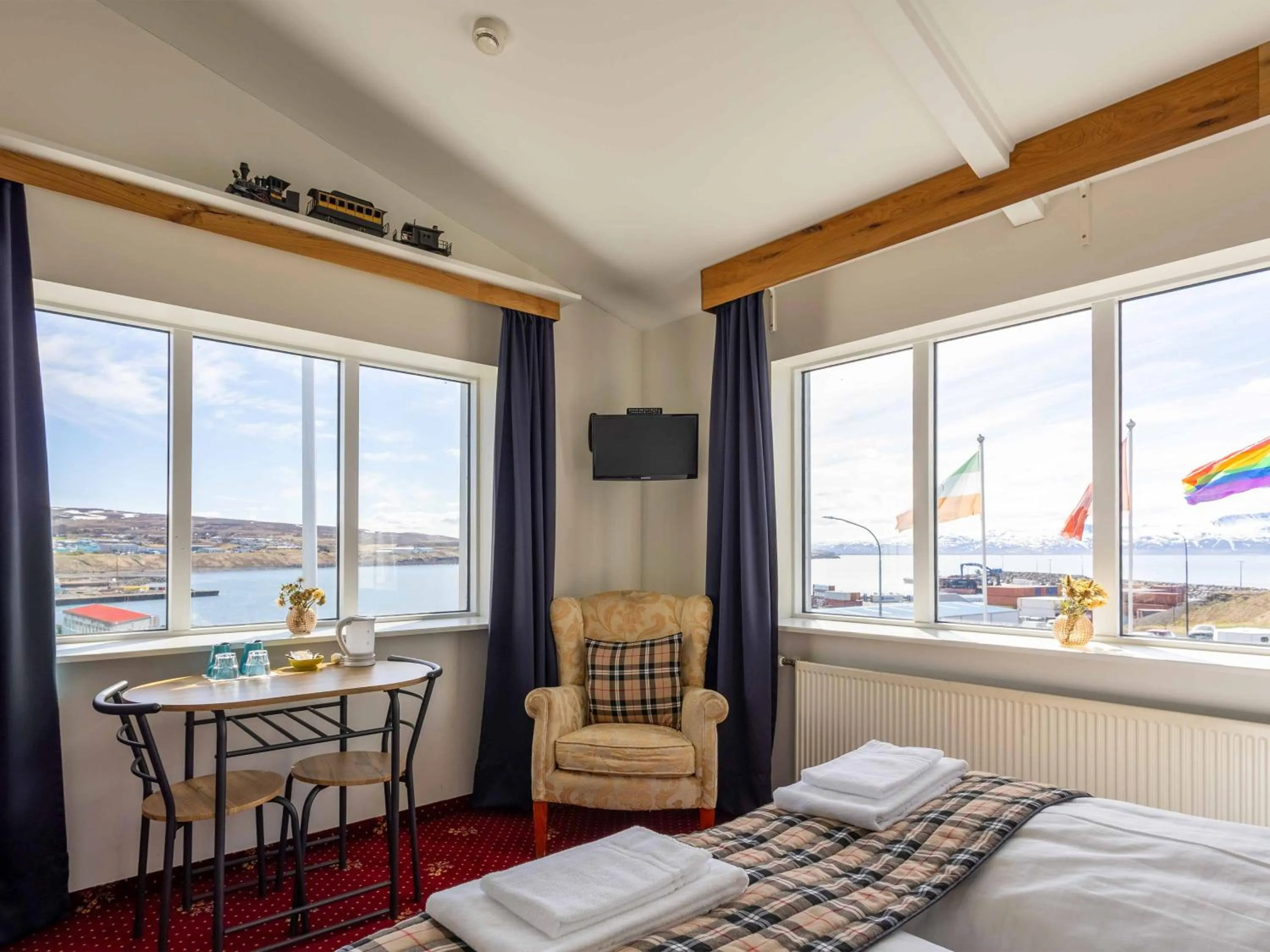 TV and multimedia in Hótel Húsavík