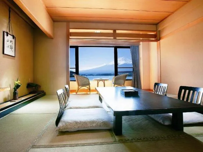Photo of the whole room in Shuhokaku Kogetsu
