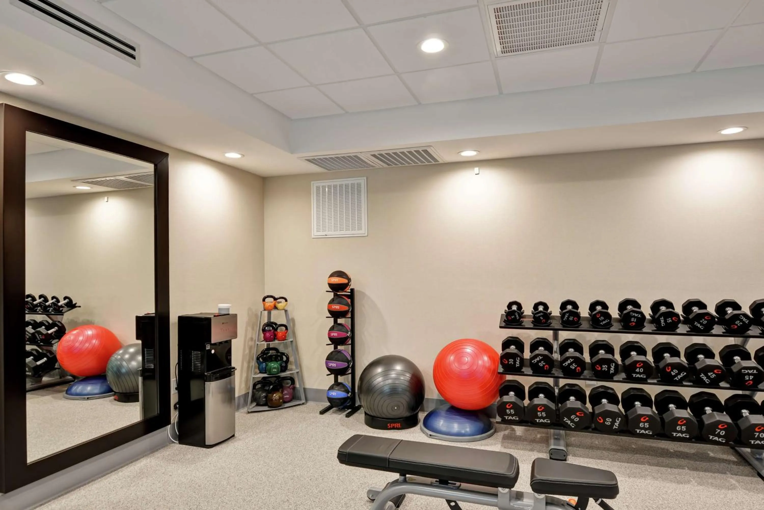 Fitness centre/facilities in Home2 Suites by Hilton La Porte