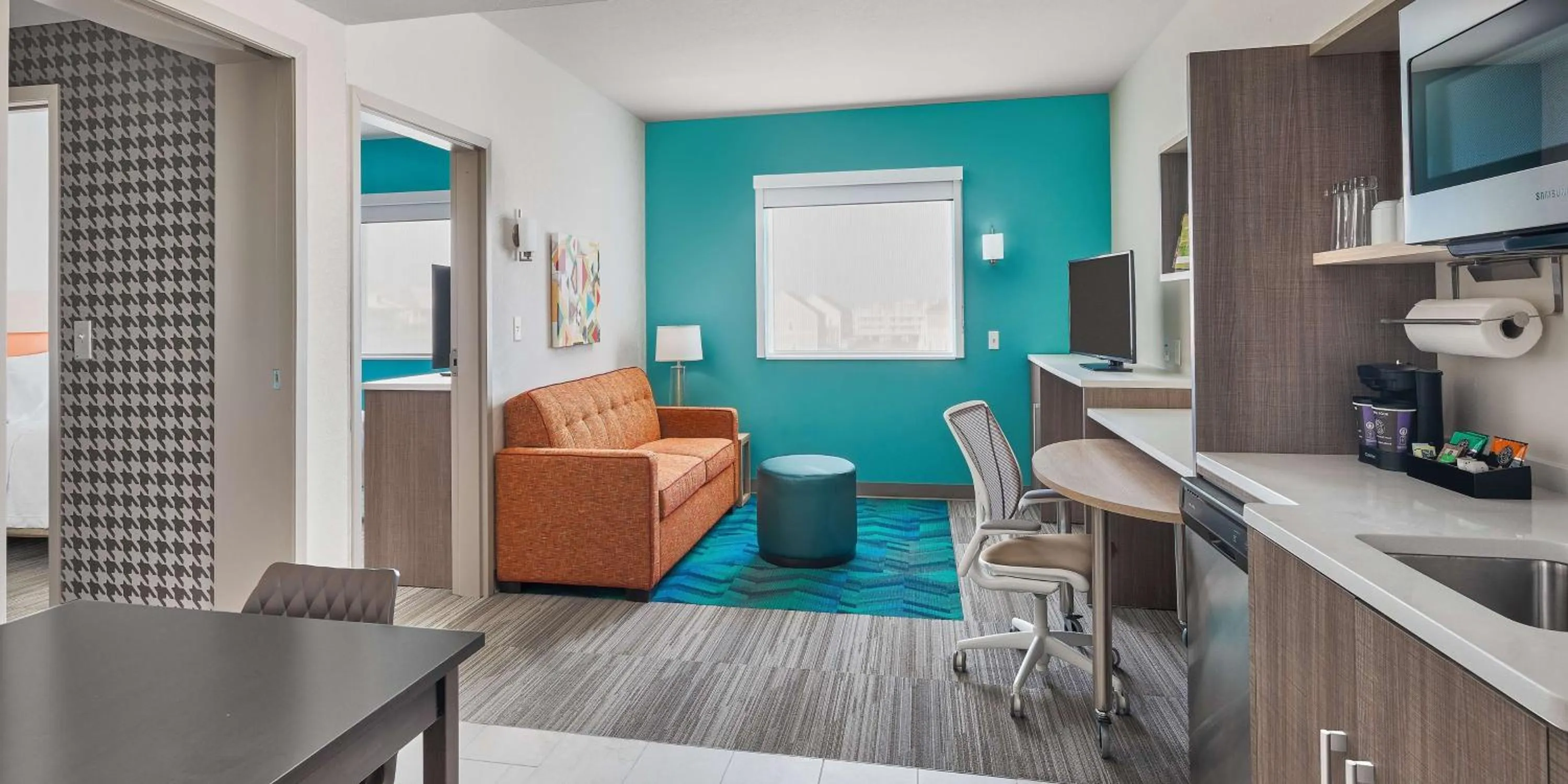 Bedroom in Home2 Suites by Hilton Ocean City Bayside