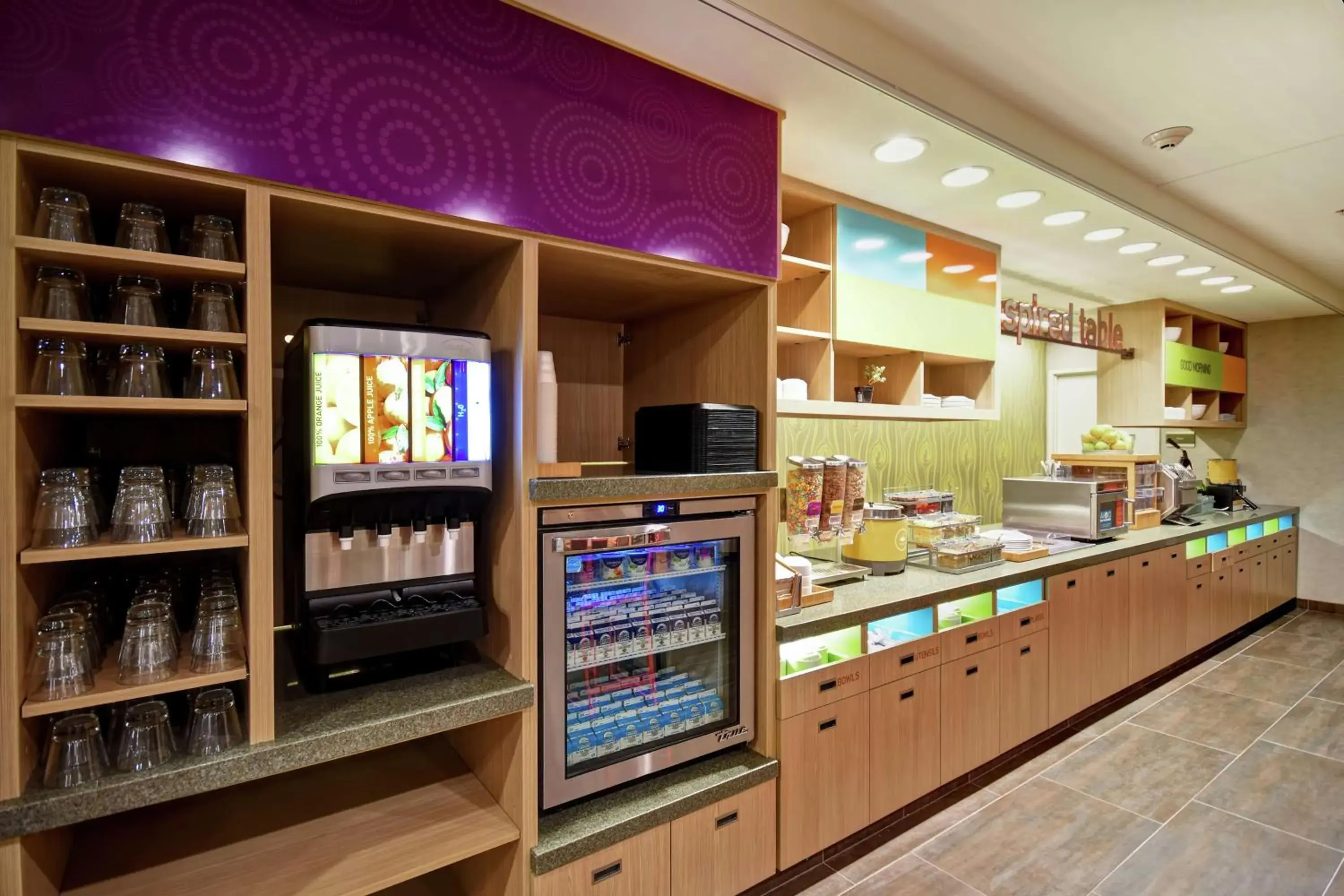 Dining area in Home2 Suites by Hilton Gilbert Dining area in Home2 Suites by Hilton Gilbert