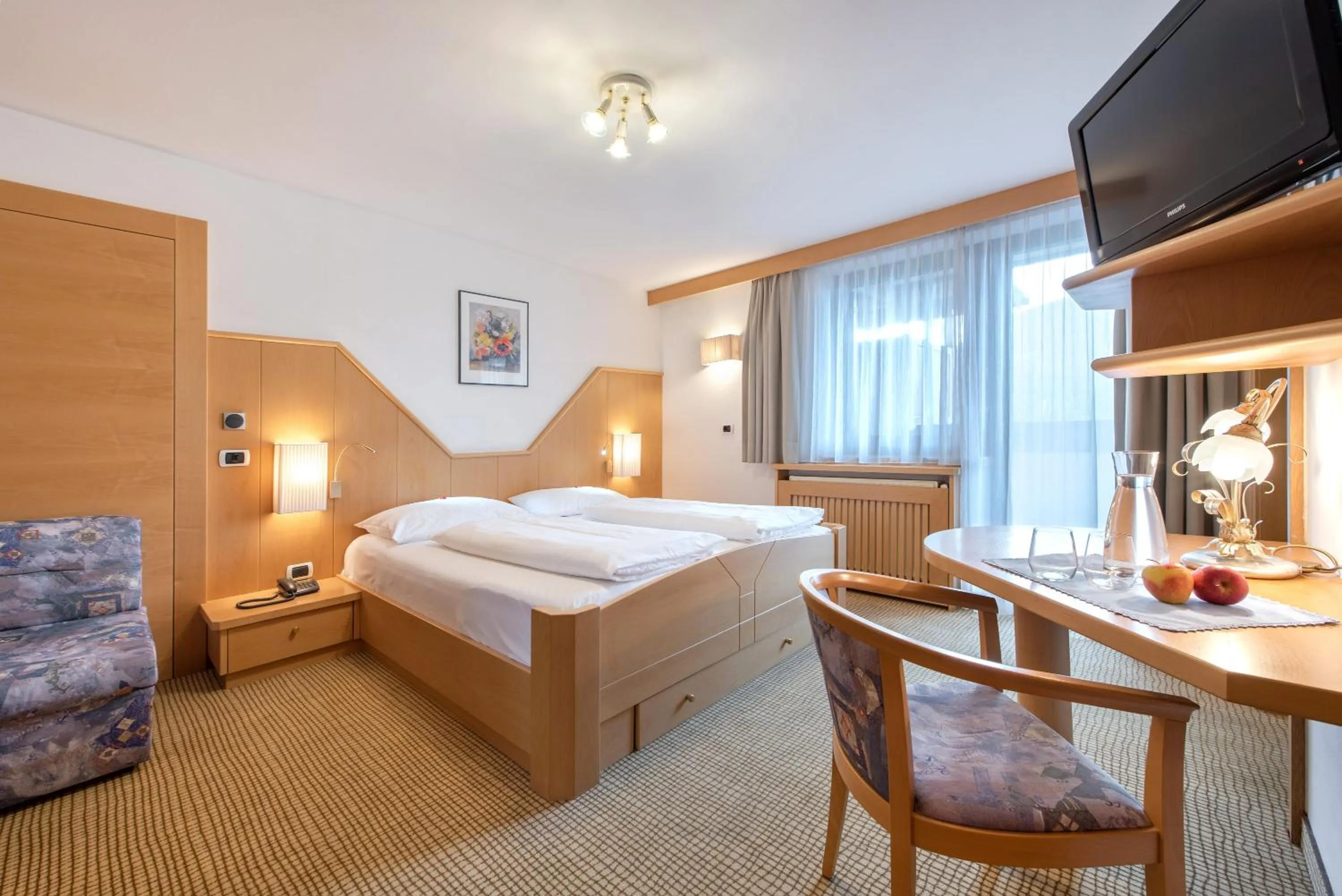 Photo of the whole room, Bed in Hotel Hubertushof