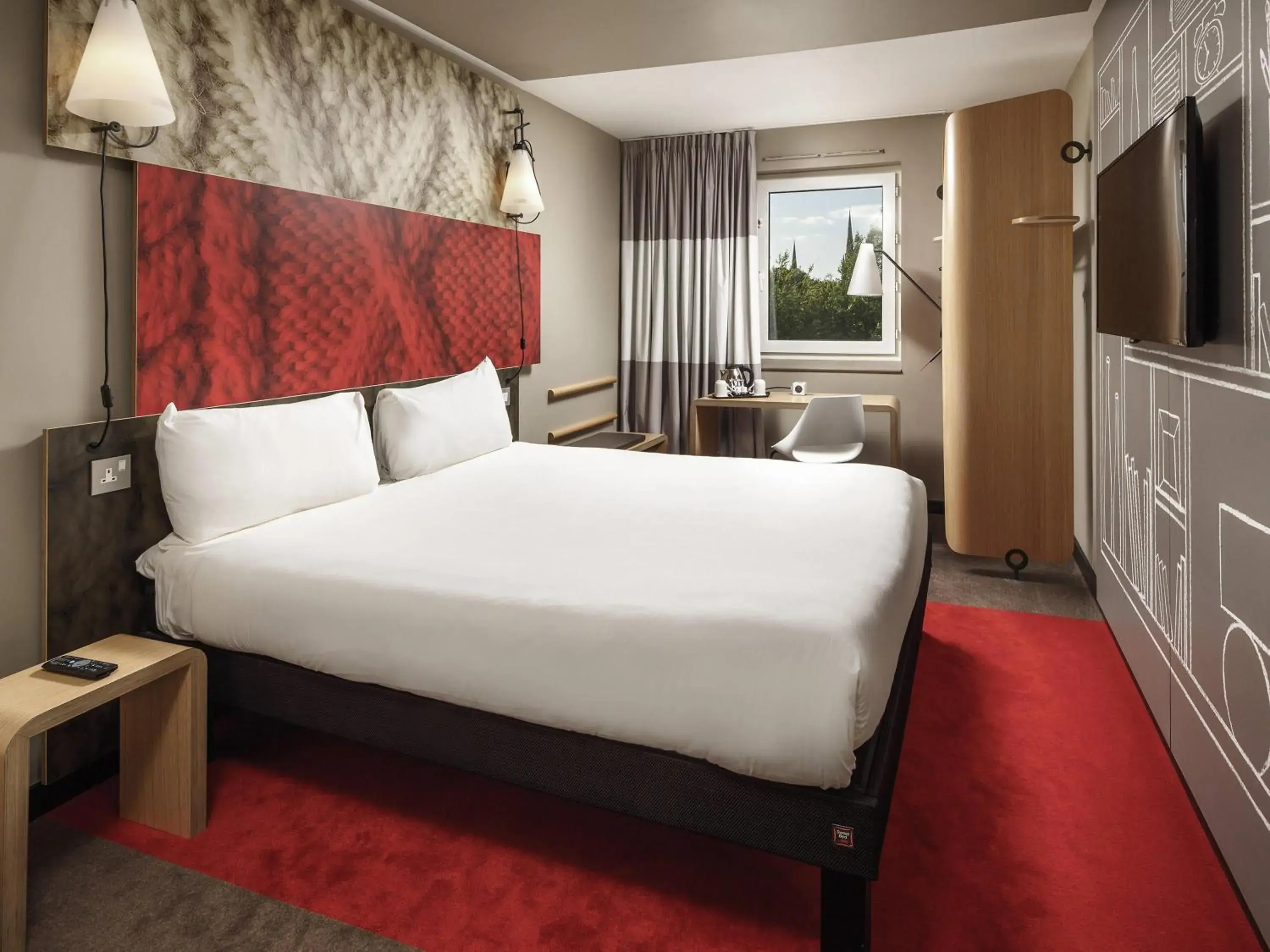 Bedroom, Bed in ibis Coventry Centre Bedroom, Bed in ibis Coventry Centre
