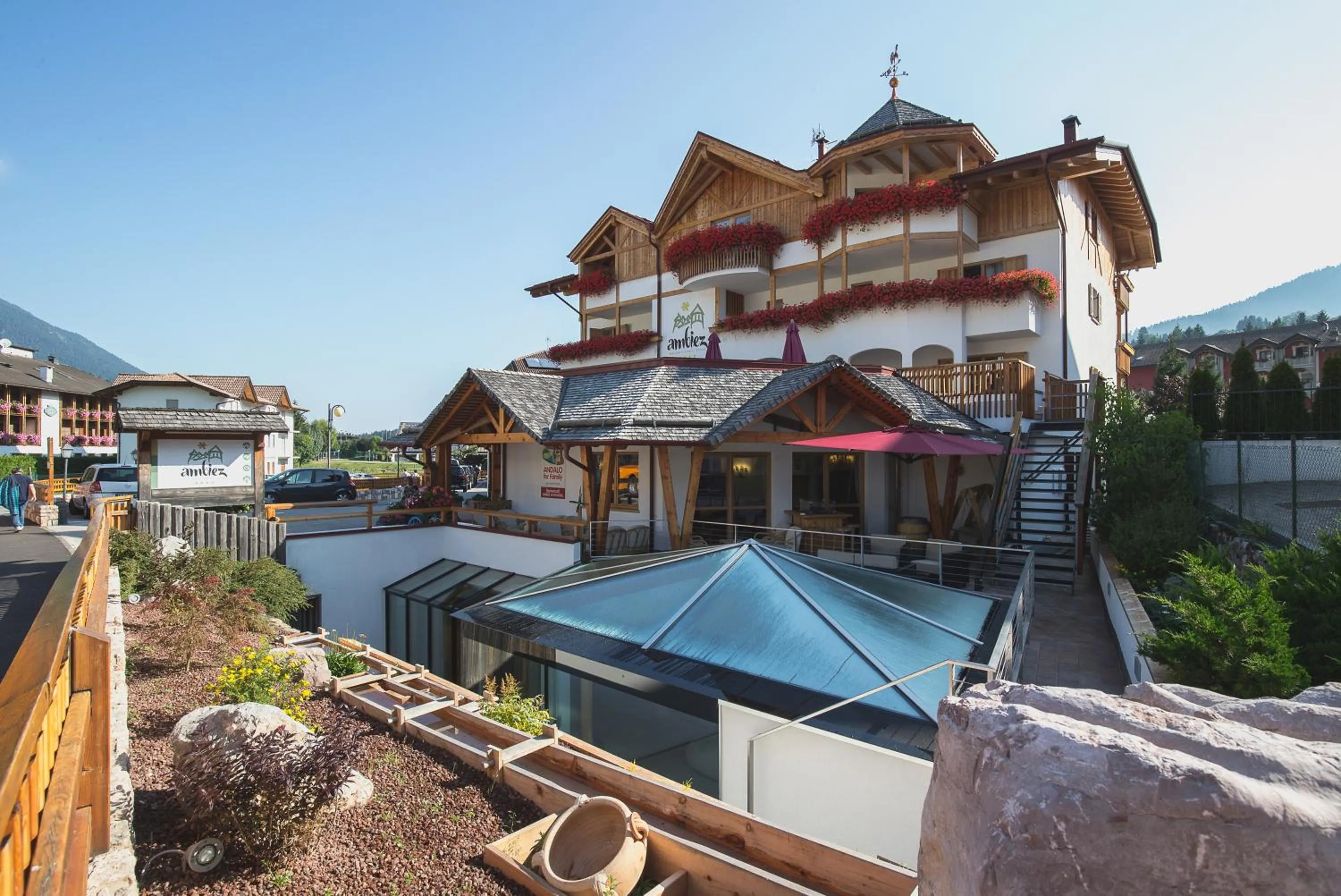 Facade/entrance in Hotel Ambiez