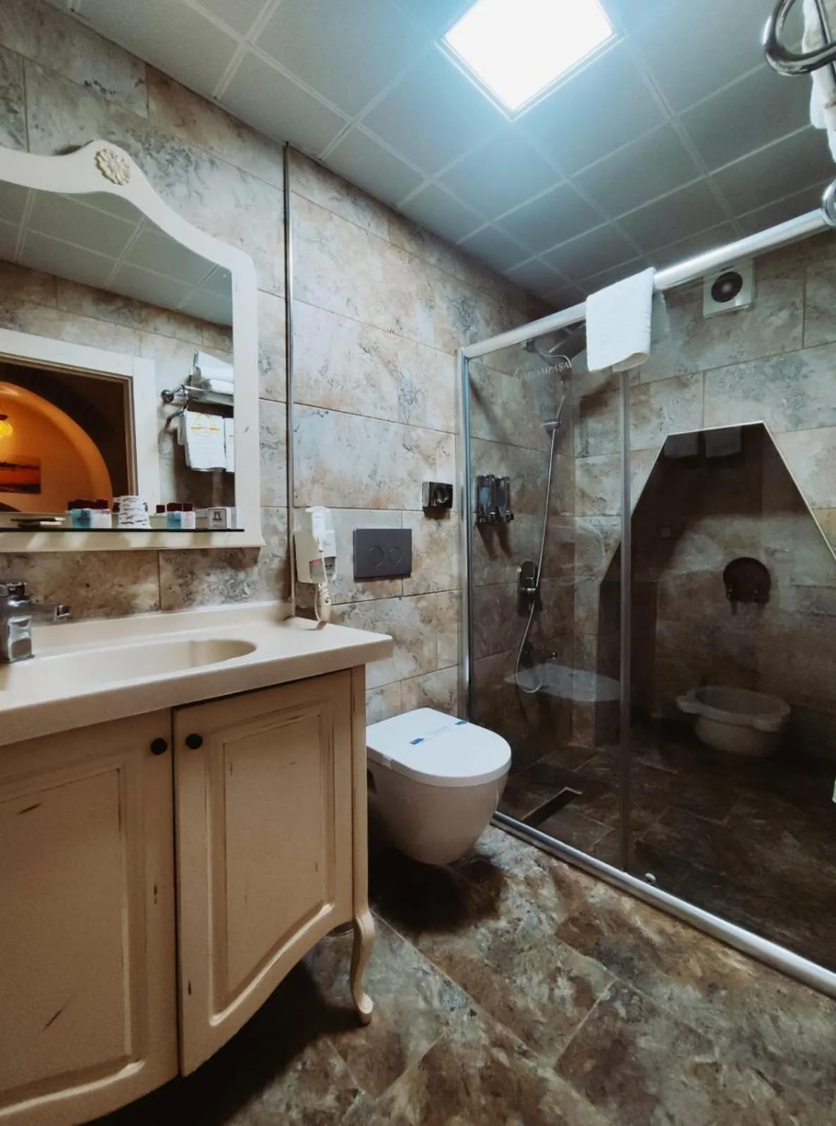 BEHRAMPAŞA OTEL &CAFE &RESTAURANT