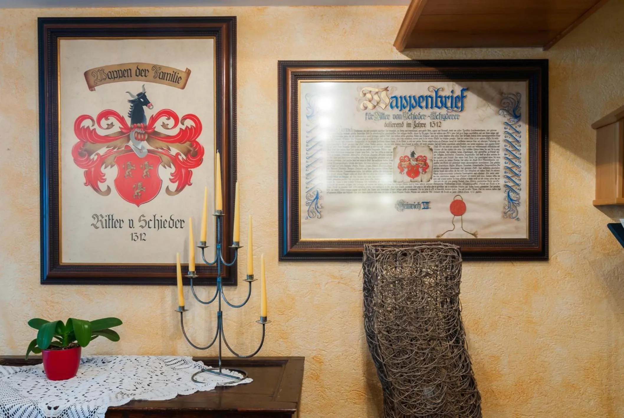 Decorative detail in Hotel Panoramik