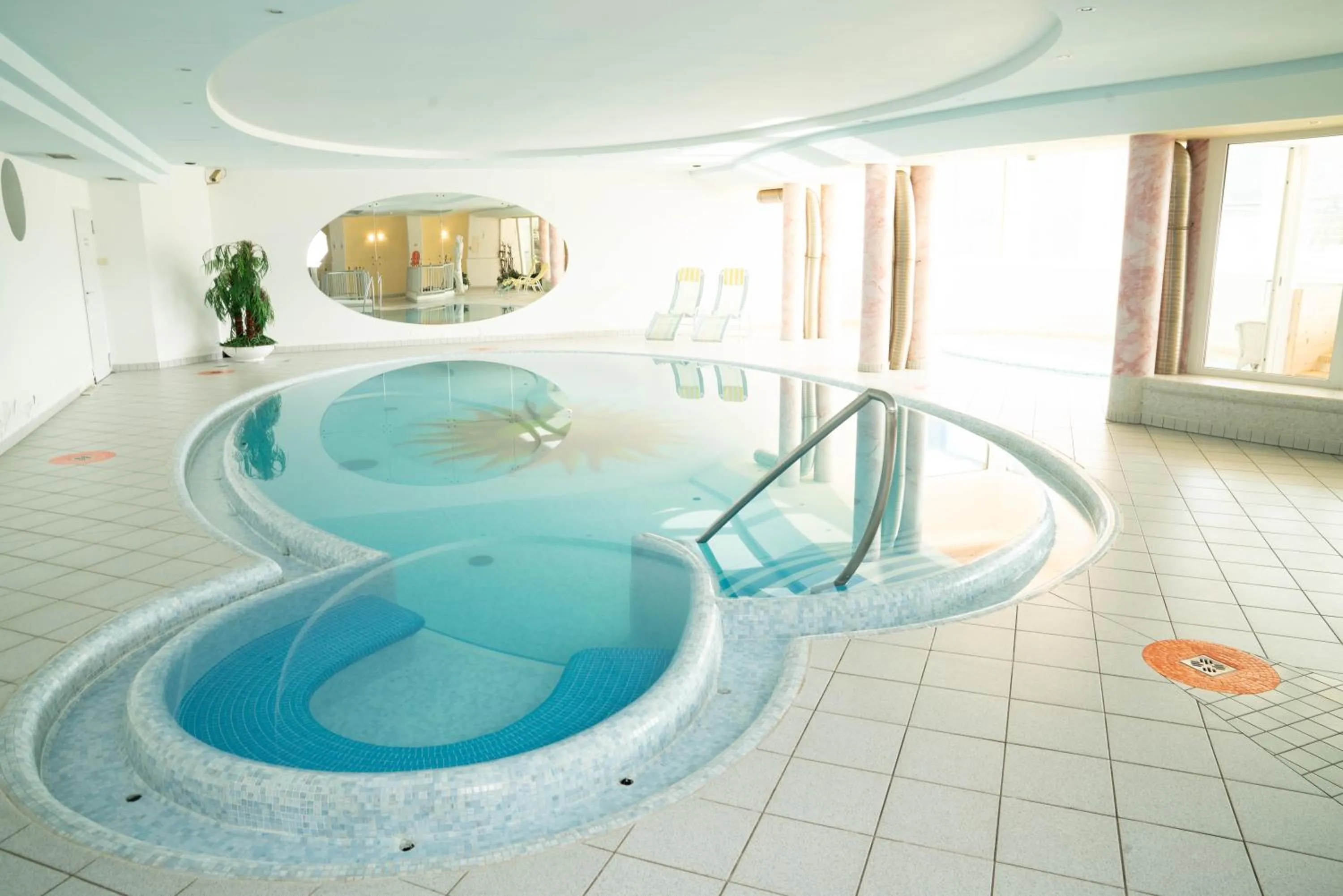 Swimming pool in Hotel Panoramik