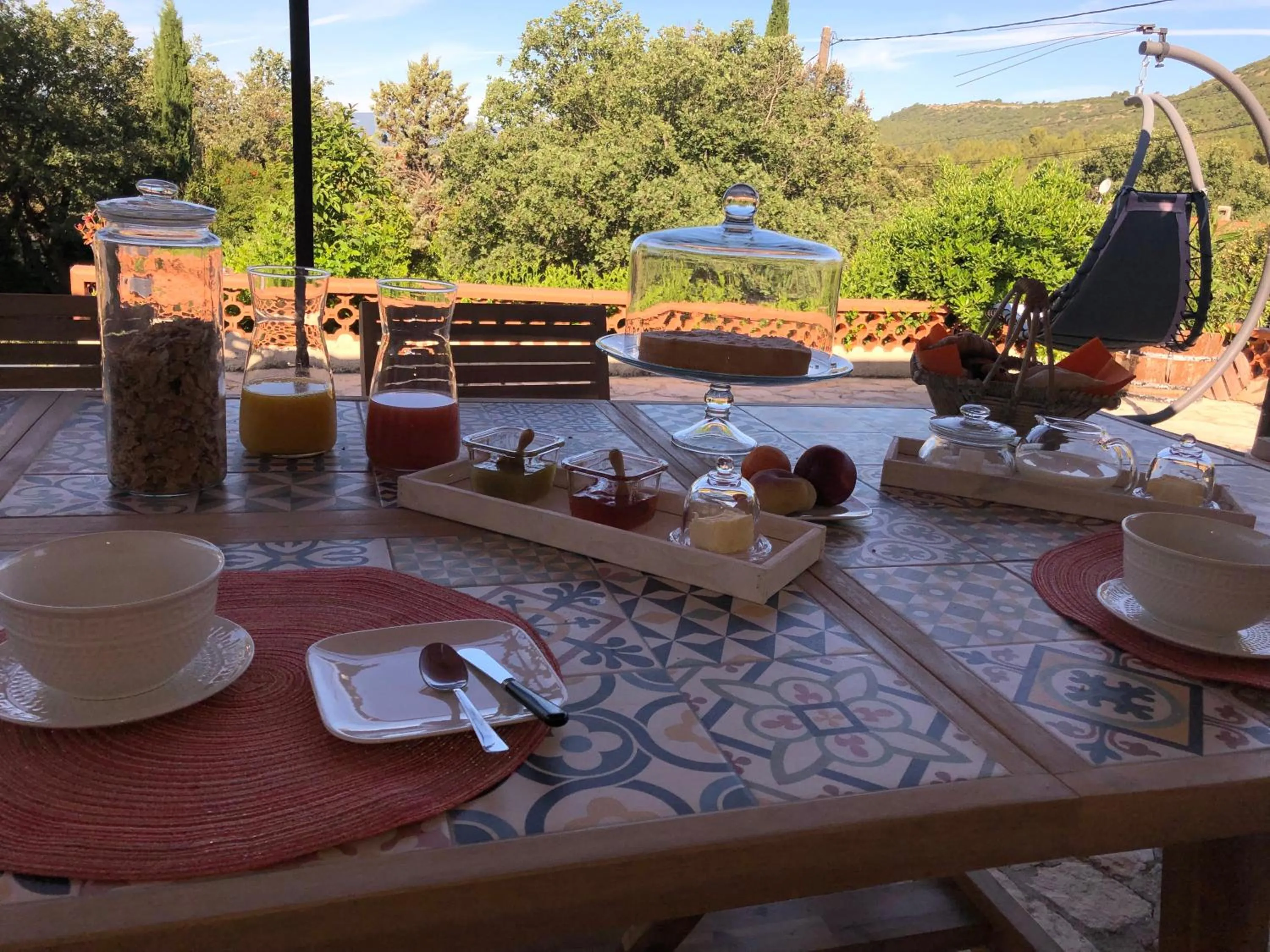 People in Villa QUINISSOLE