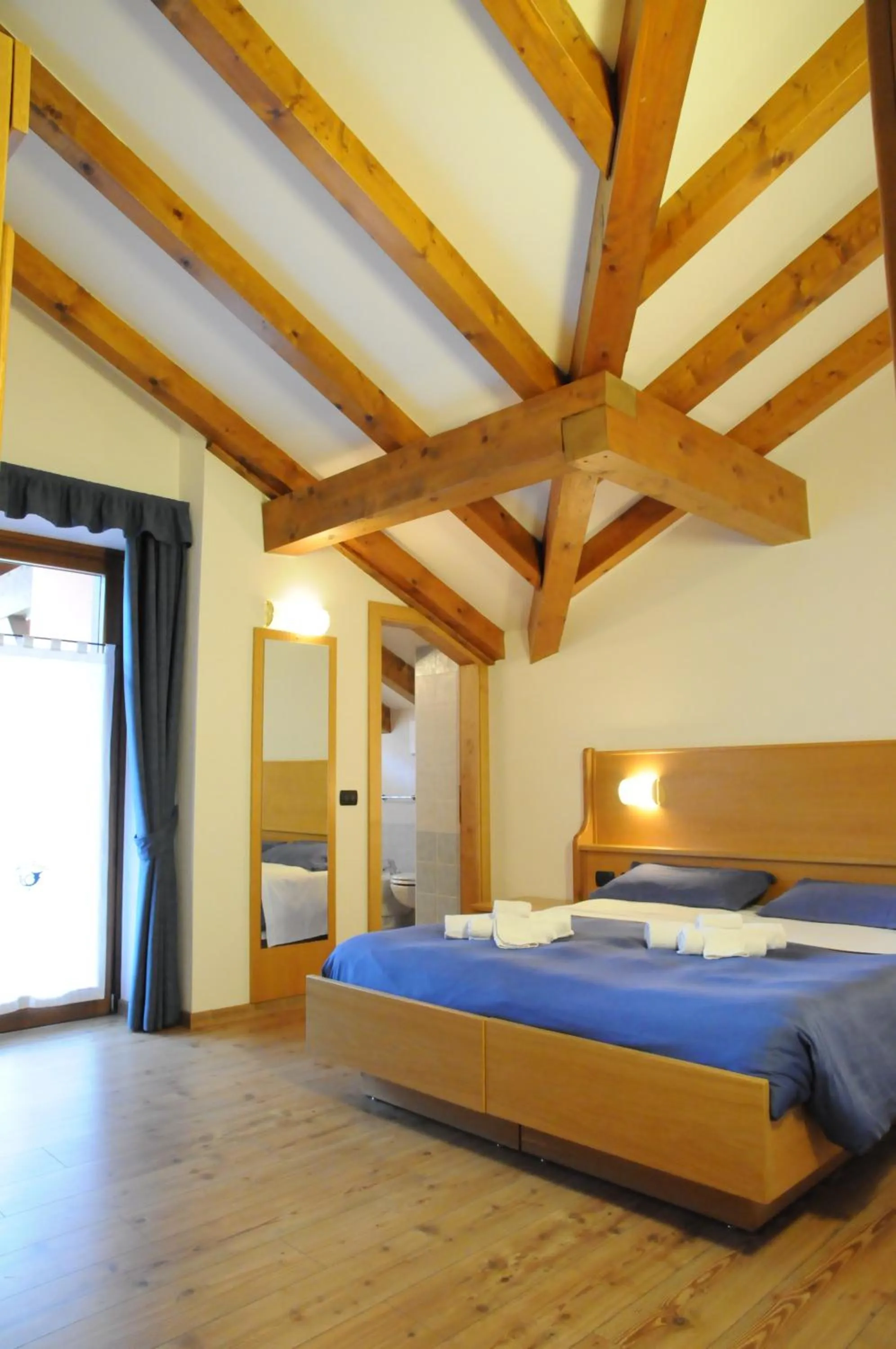 Photo of the whole room, Bed in Albergo alla Posta