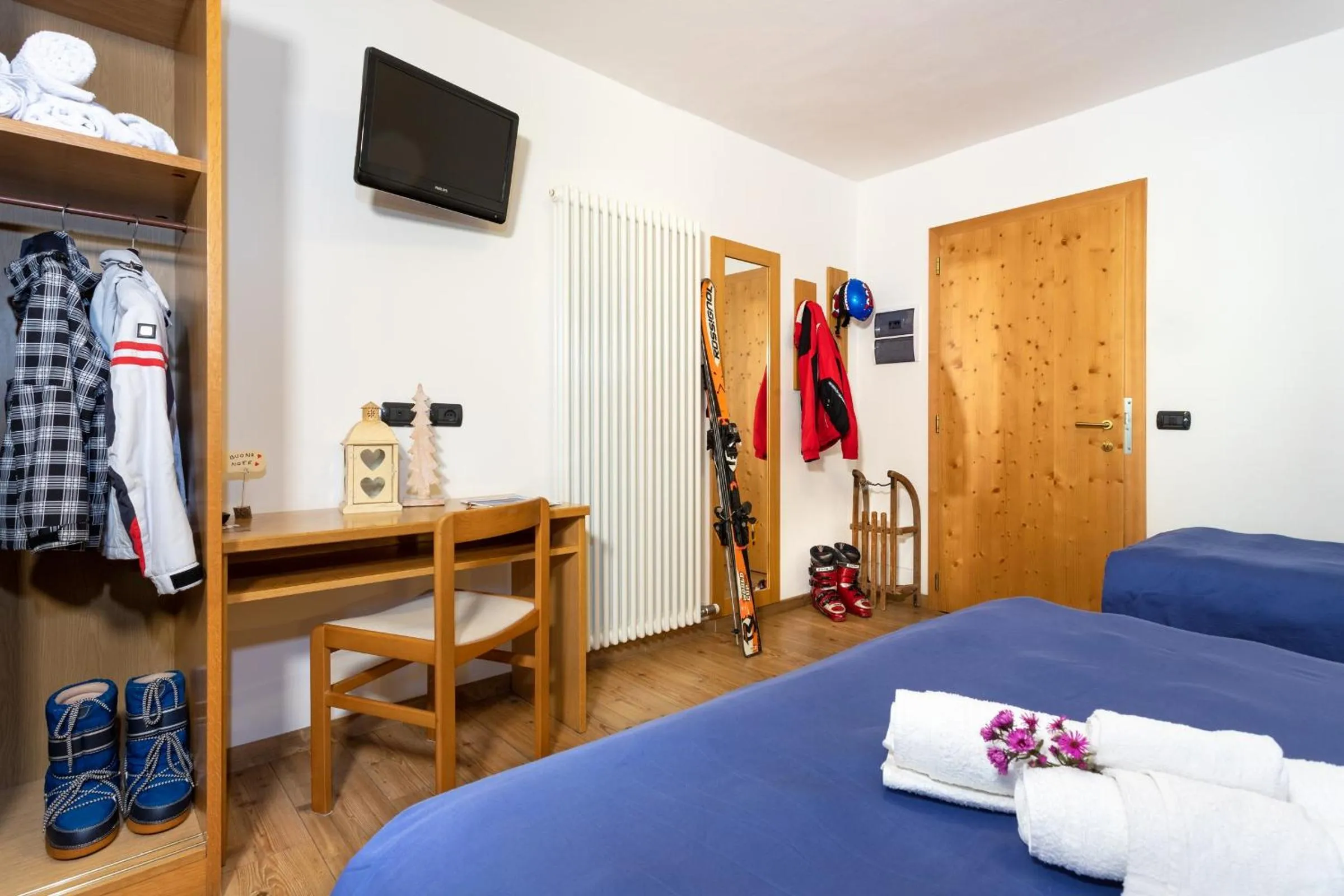 Photo of the whole room, Bed in Albergo alla Posta