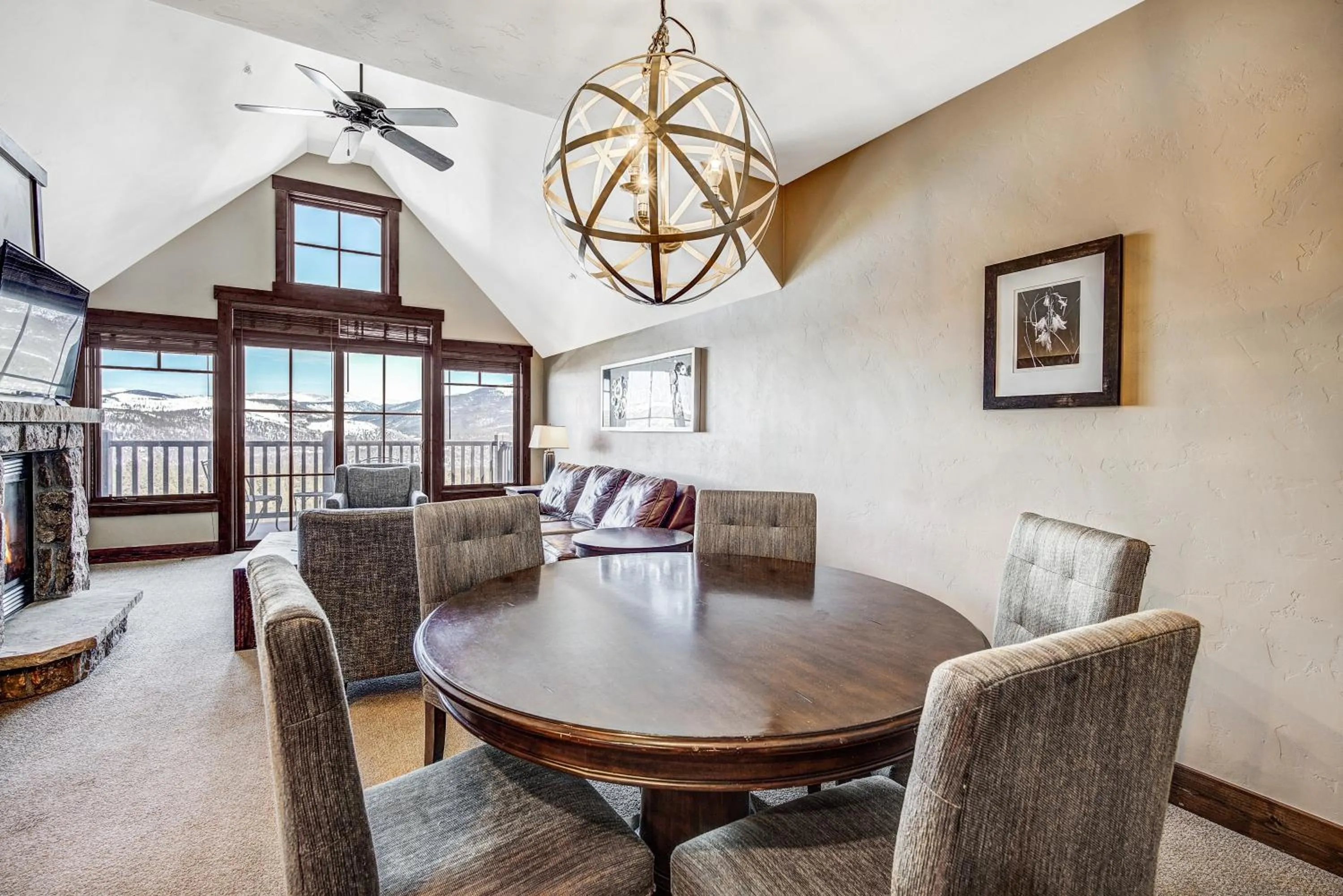 Crystal Peak Lodge C7400