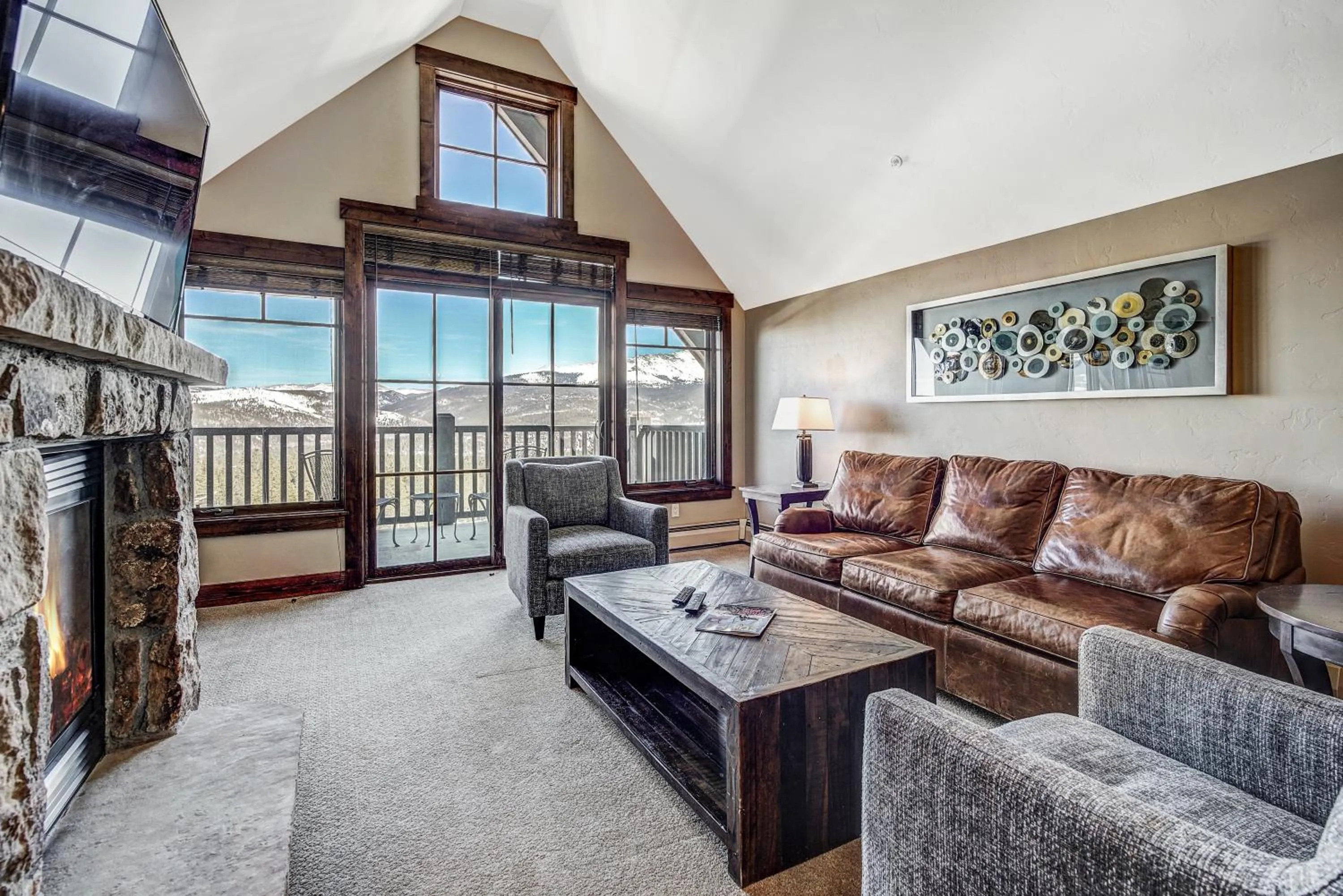 Crystal Peak Lodge C7400