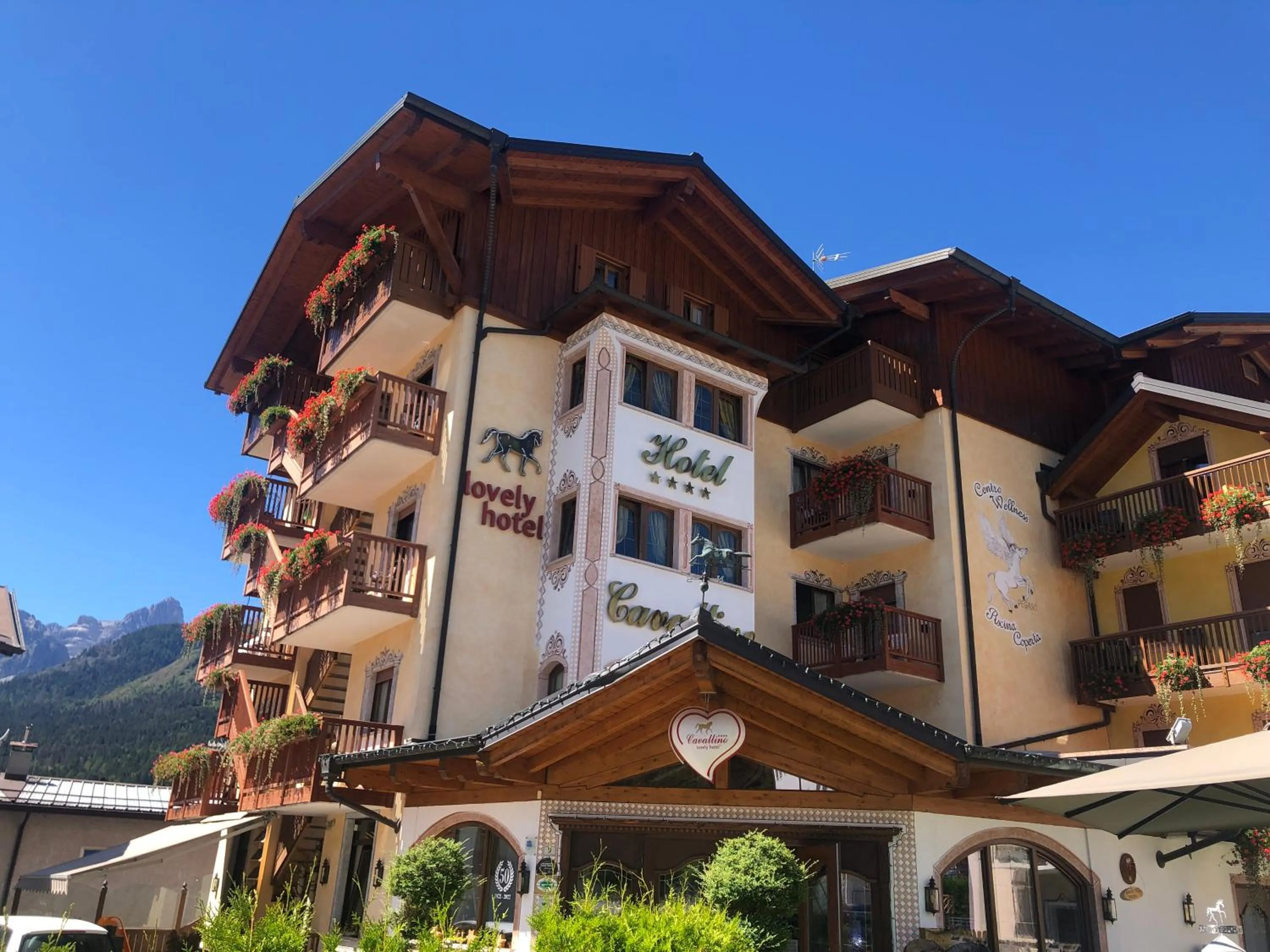 Property building in Cavallino Lovely Hotel