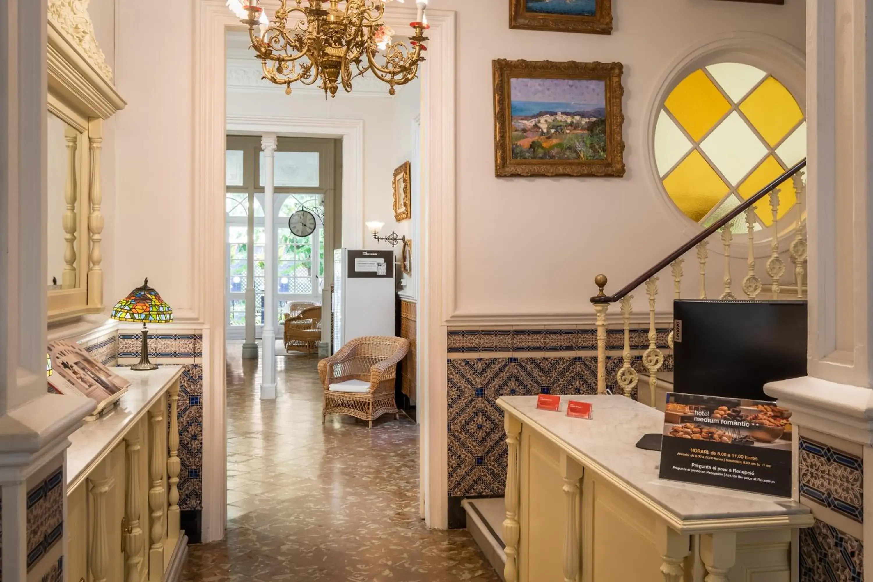 Lobby or reception in Hotel Medium Romantic Lobby or reception in Hotel Medium Romantic