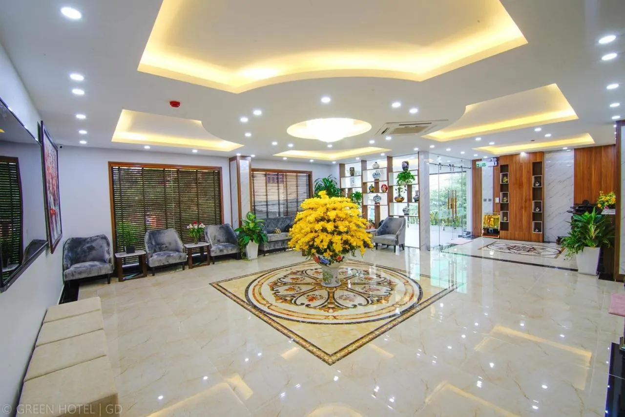 Communal lounge/ TV room in Green Hadong Hotel