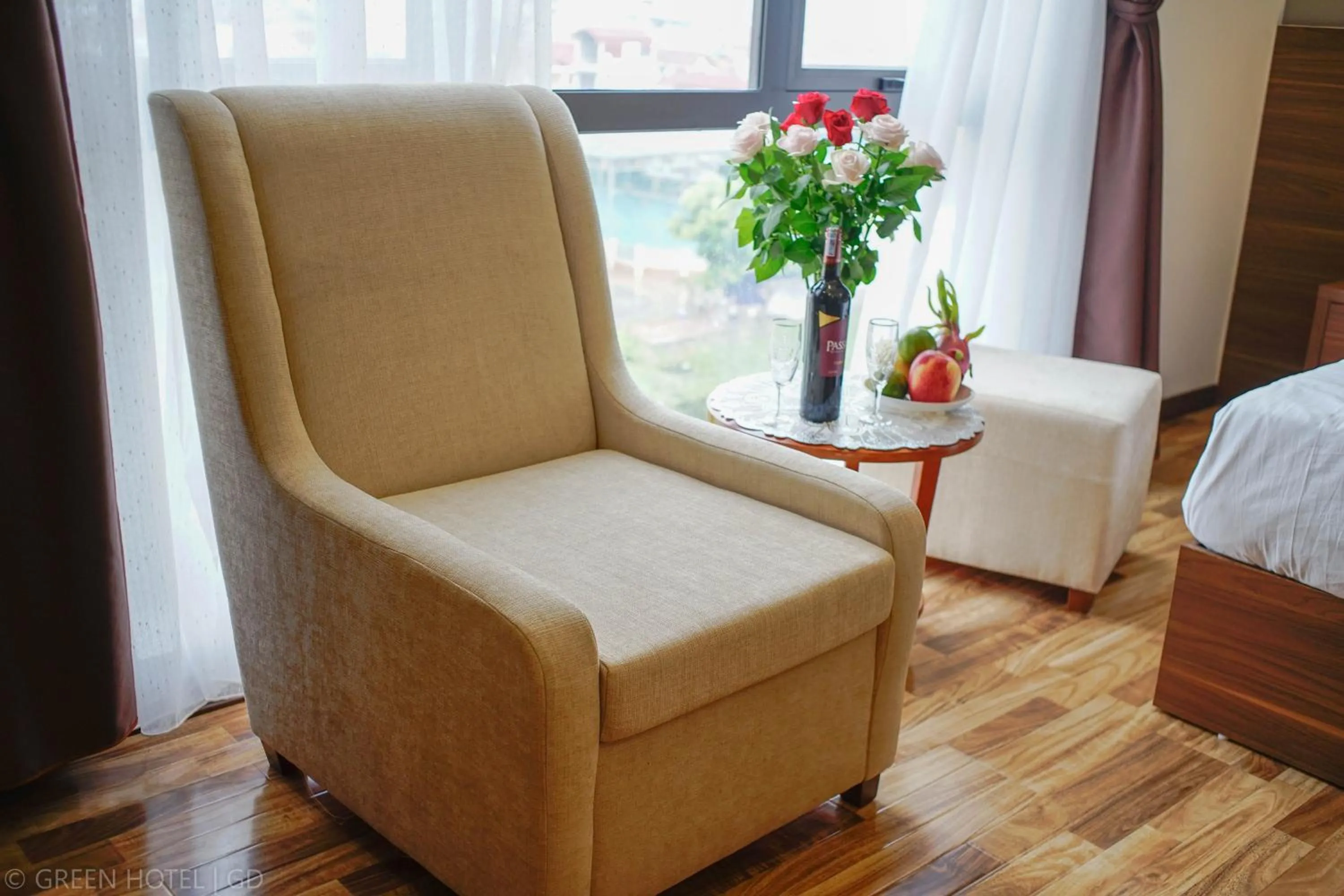 Living room, Bed in Green Hadong Hotel