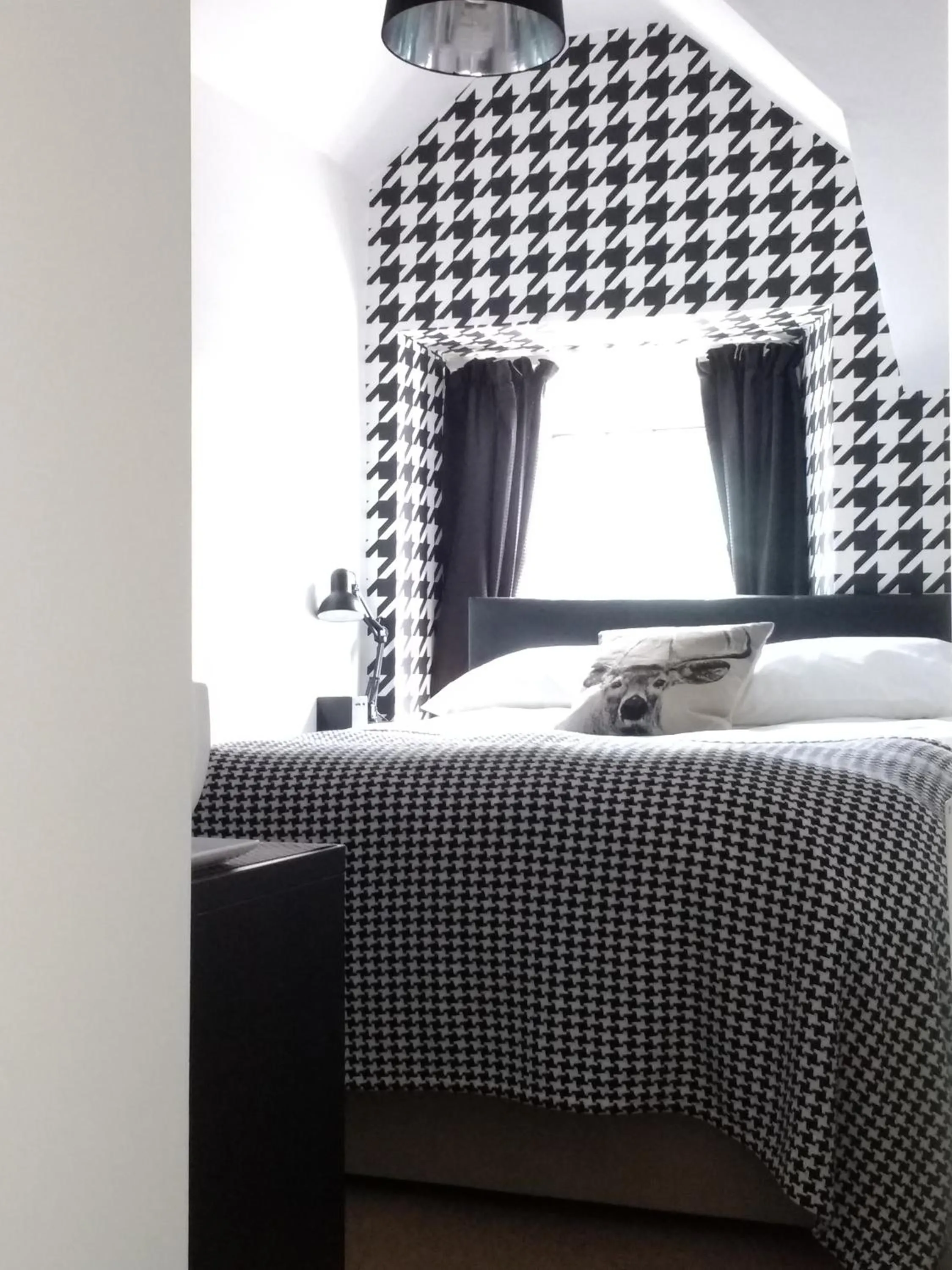 Decorative detail, Bed in The Lakes B and B