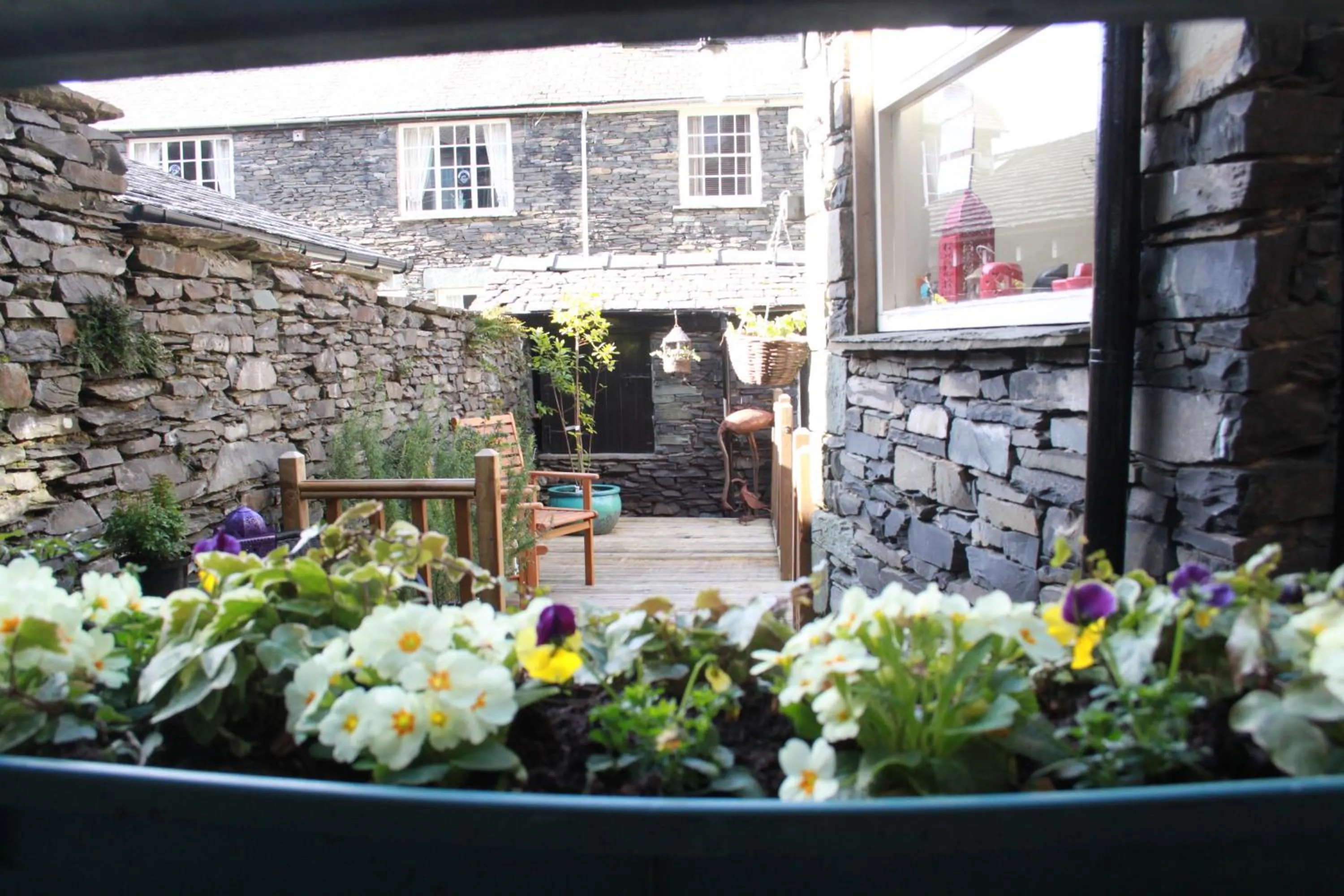 Area and facilities in The Lakes B and B