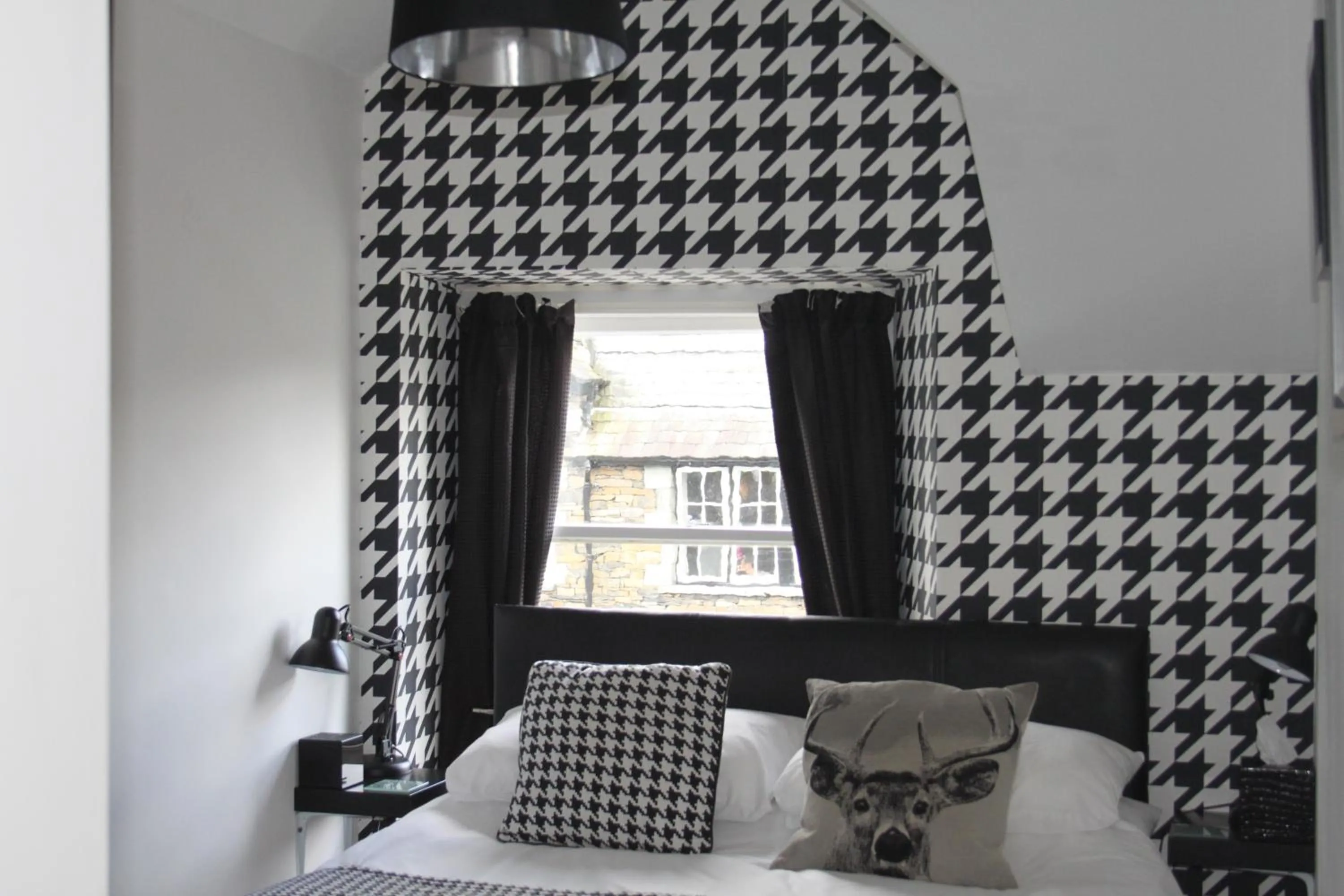 Decorative detail, Bed in The Lakes B and B