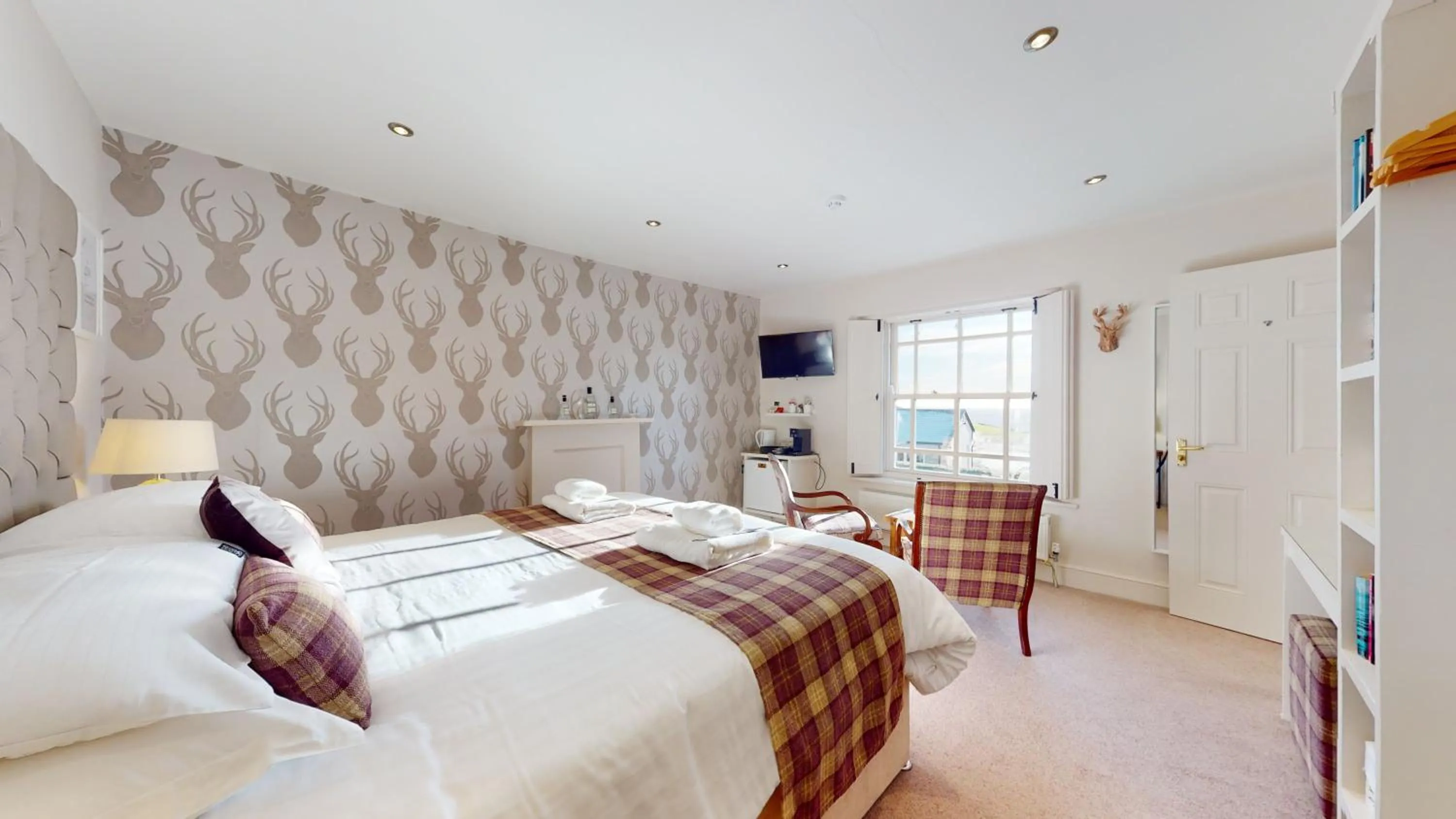 Bed in The Devonshire Arms